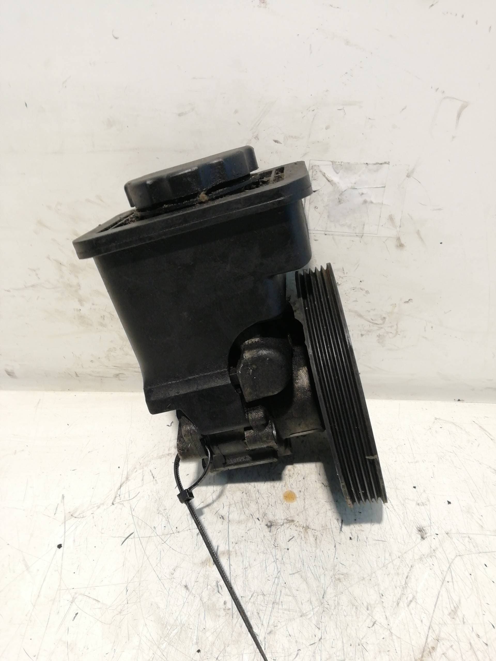 Bomba direccion BMW SERIE 3 BERLINA (E46)