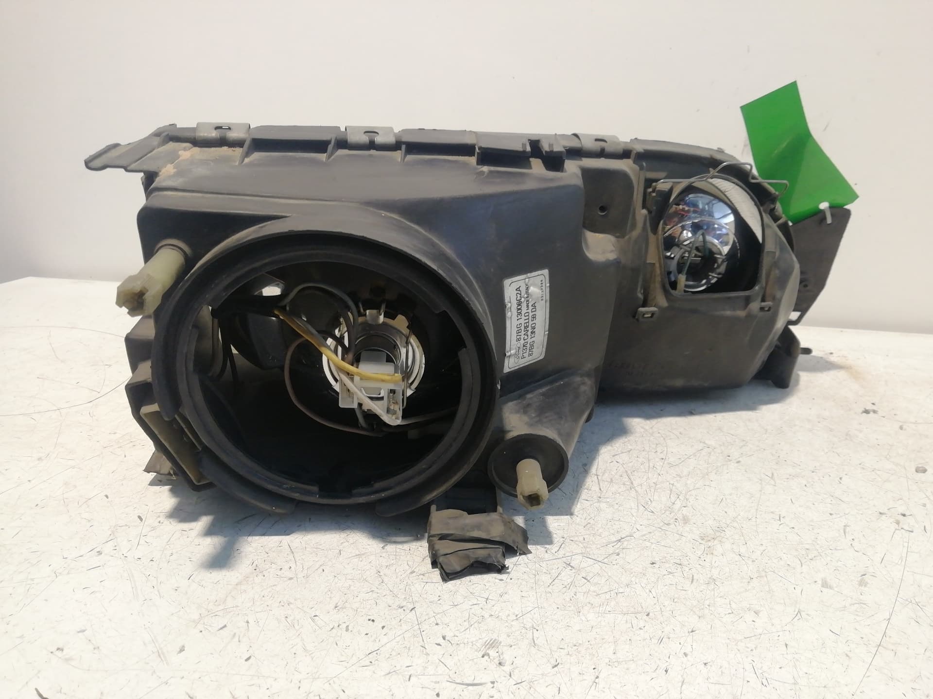 Faro izquierdo FORD SIERRA BERLINA 3
