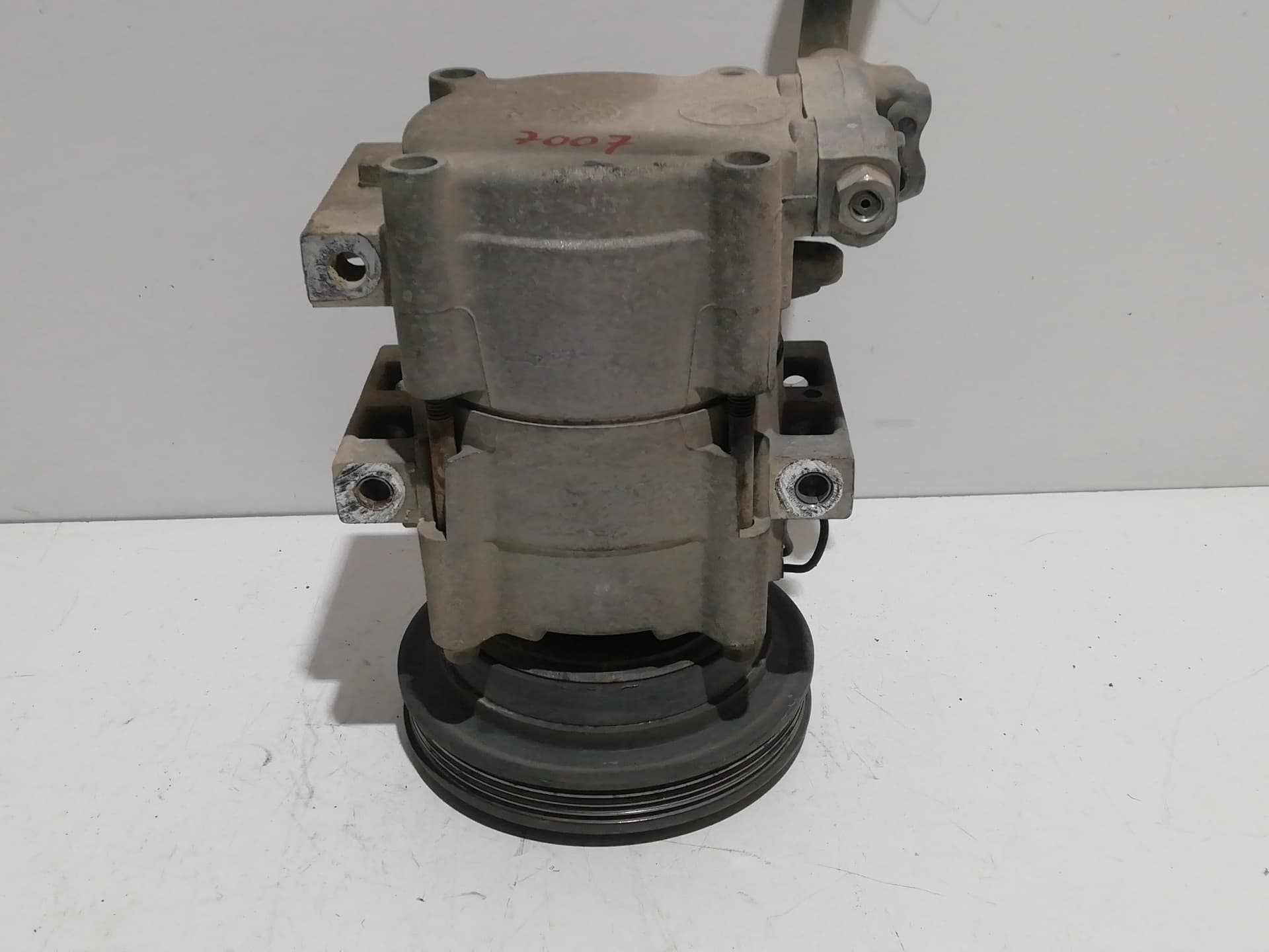 Recambio KIA JOICE ref. 97701M2000 3