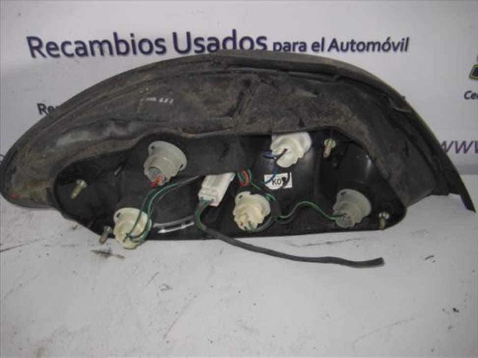 Piloto trasero derecho HYUNDAI LANTRA BERLINA (RD) 2