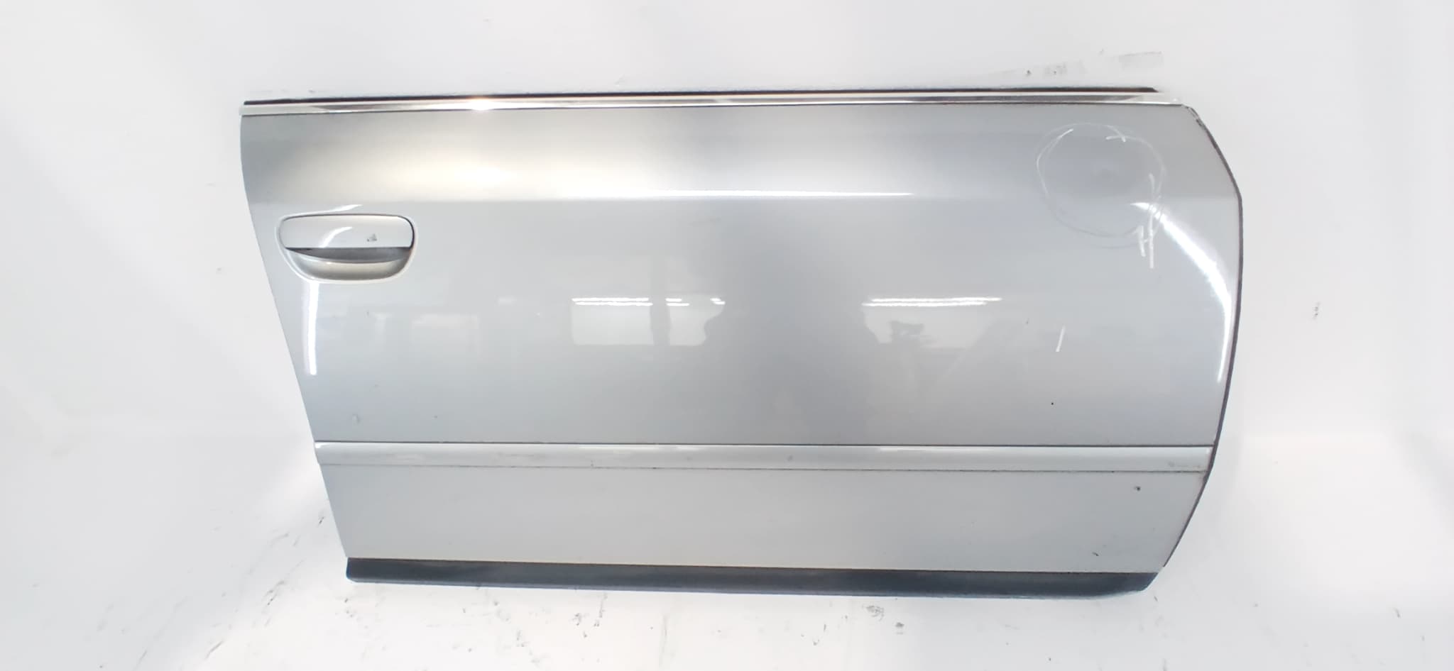 Puerta delantera derecha AUDI A6 BERLINA (4B2)