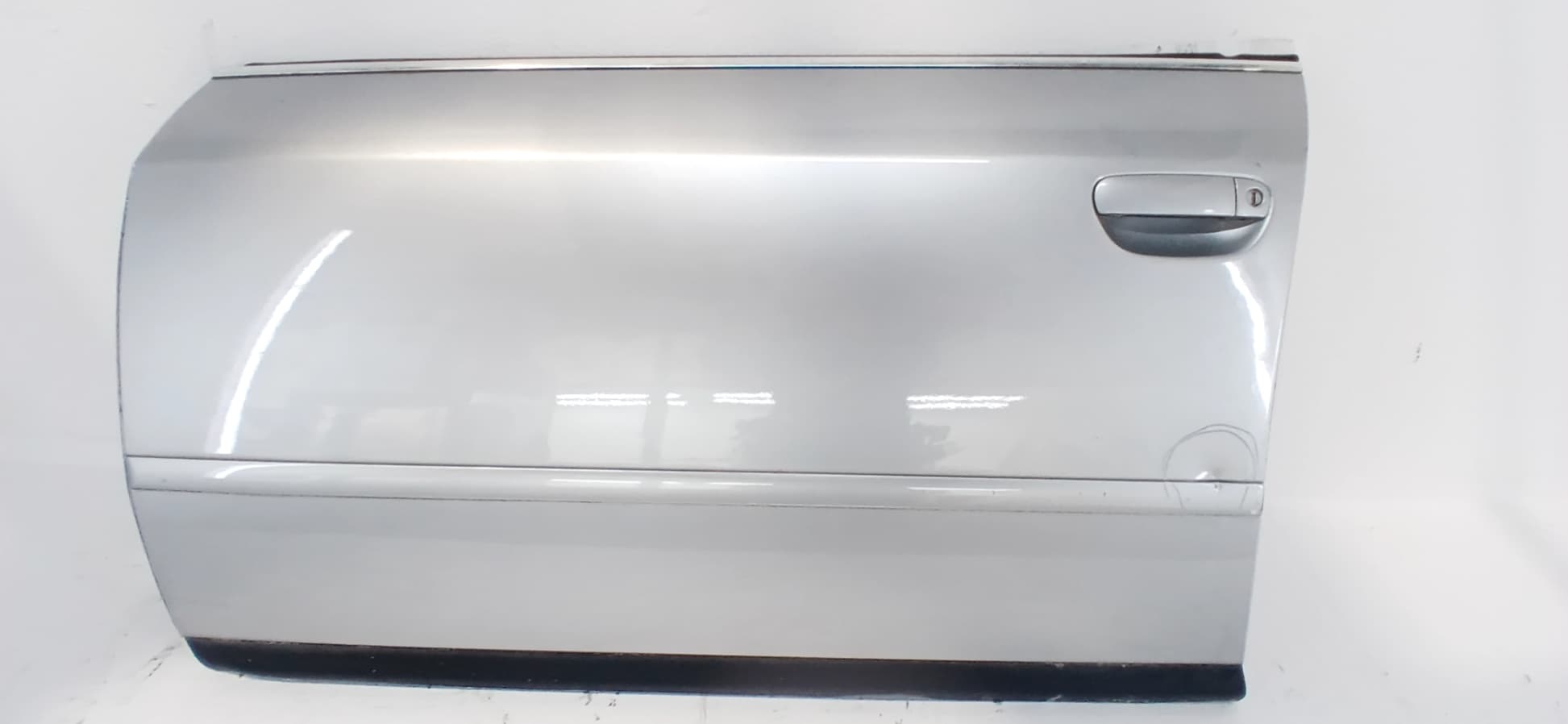 Puerta delantera izquierda AUDI A6 BERLINA (4B2)