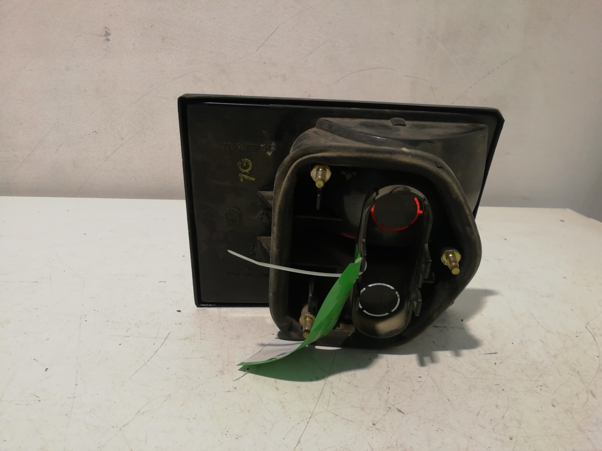 Piloto trasero derecho RENAULT 21 NEVADA (K48) 2