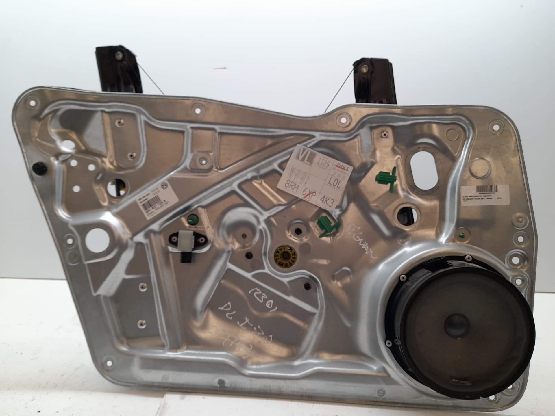Elevalunas delantero izquierdo VOLKSWAGEN TIGUAN (5N1) 4