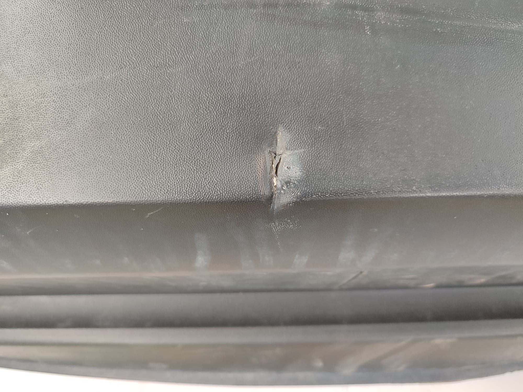 Paragolpes trasero VOLKSWAGEN TIGUAN (5N1) 3