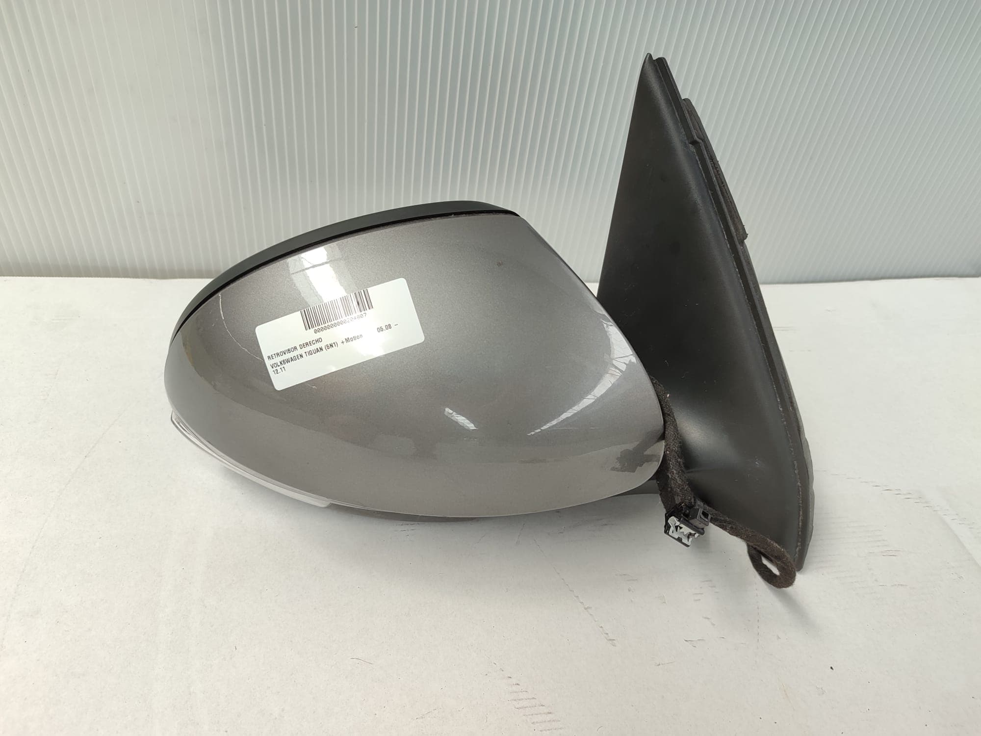 Retrovisor derecho VOLKSWAGEN TIGUAN (5N1)