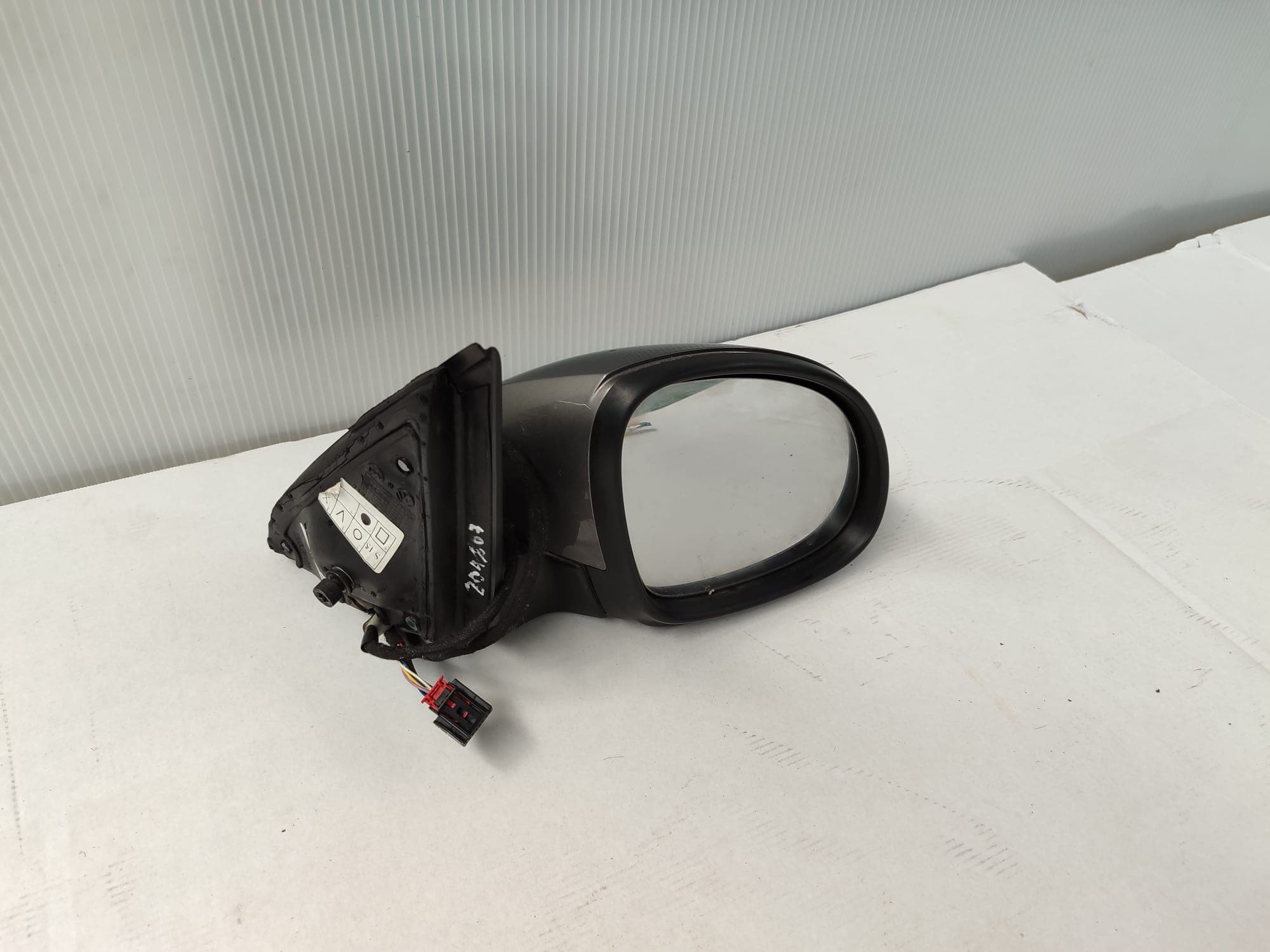 Retrovisor derecho VOLKSWAGEN TIGUAN (5N1) 4