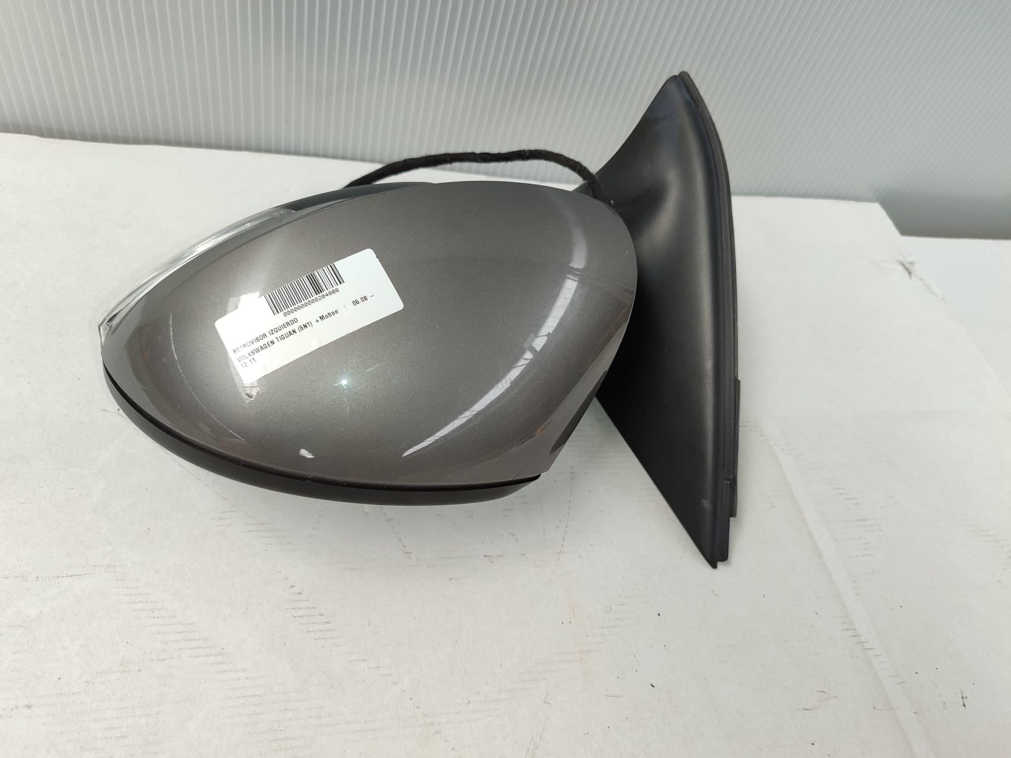 Retrovisor izquierdo VOLKSWAGEN TIGUAN (5N1)