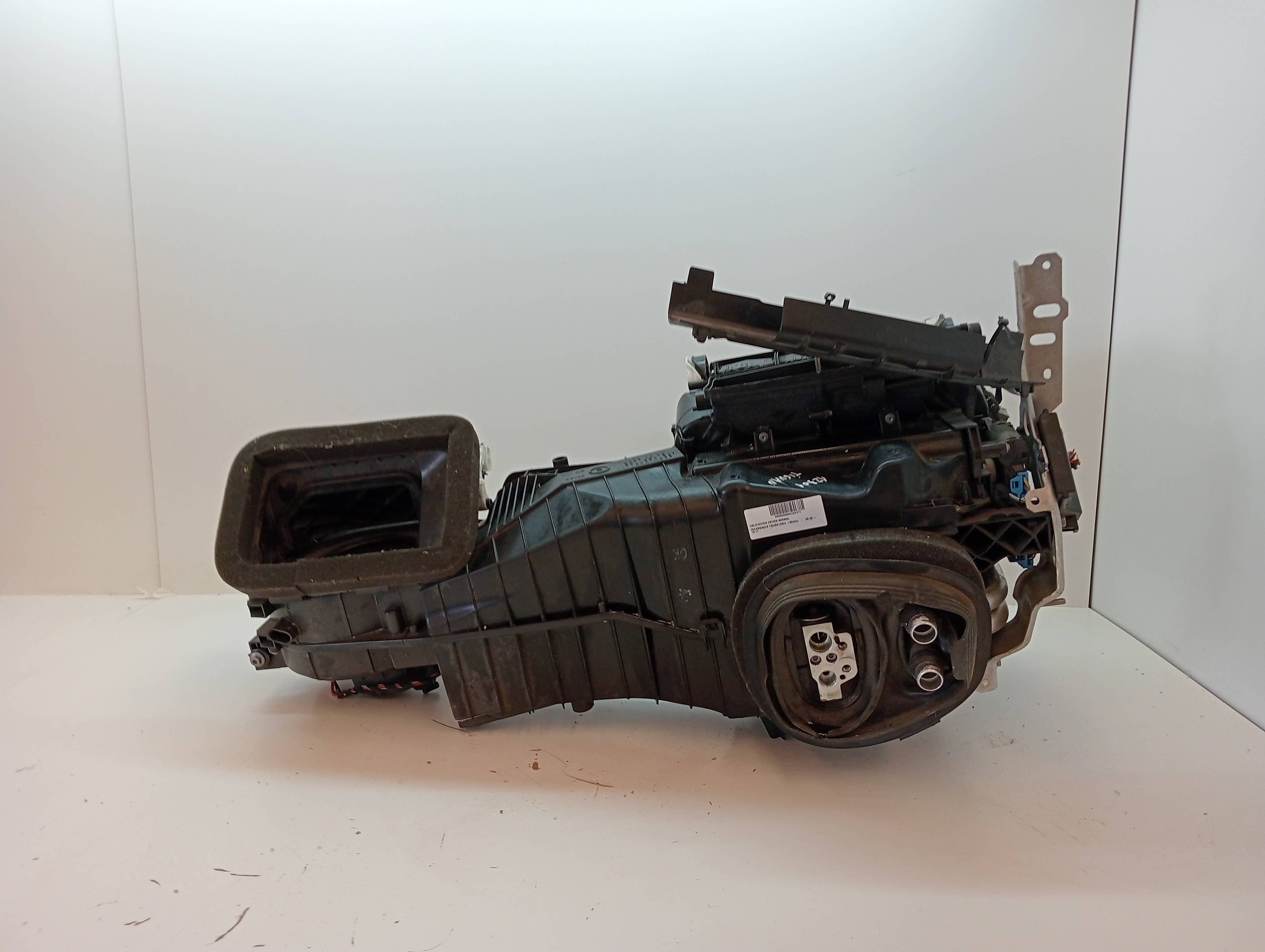 Mueble interior calefaccion VOLKSWAGEN TIGUAN (5N1) 2