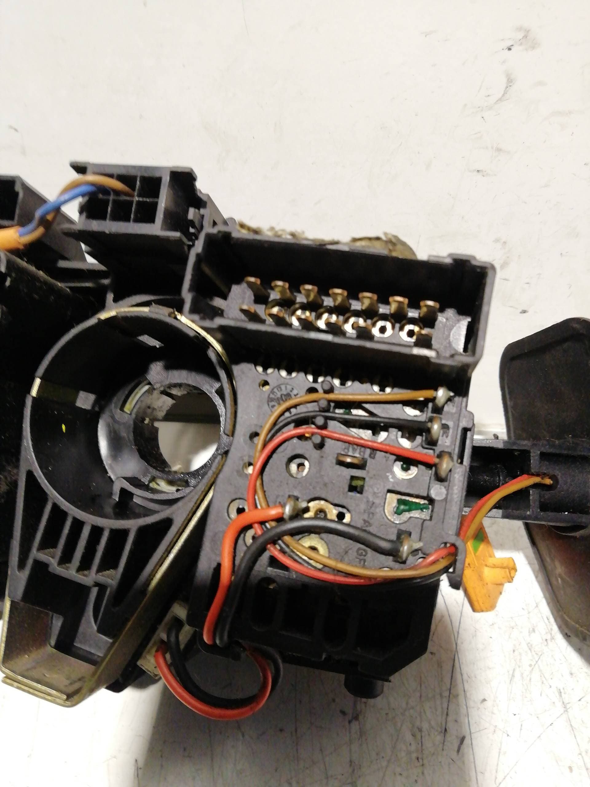 Mando luces MITSUBISHI CARISMA BERLINA 4 (DA0) 2
