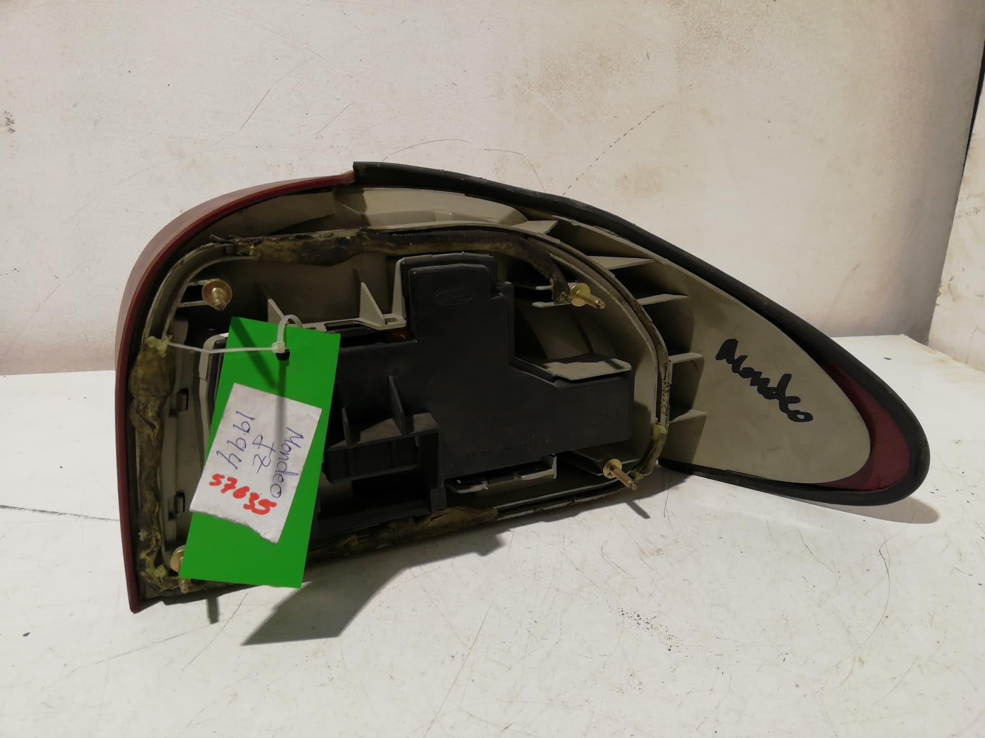 Piloto trasero izquierdo FORD MONDEO BERLINA/FAMILIAR (FD) 2