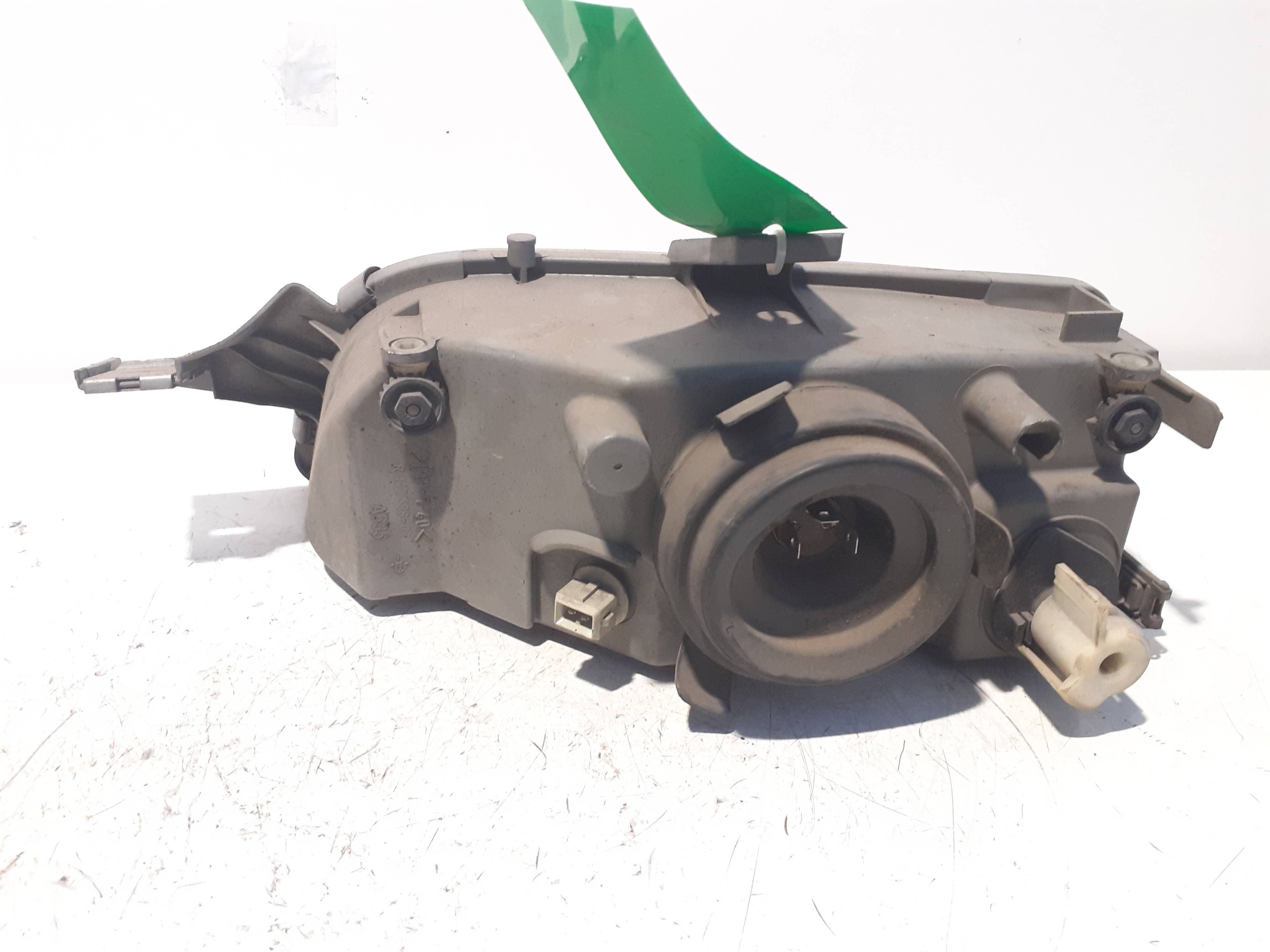 Faro derecho FIAT PUNTO BERL 3
