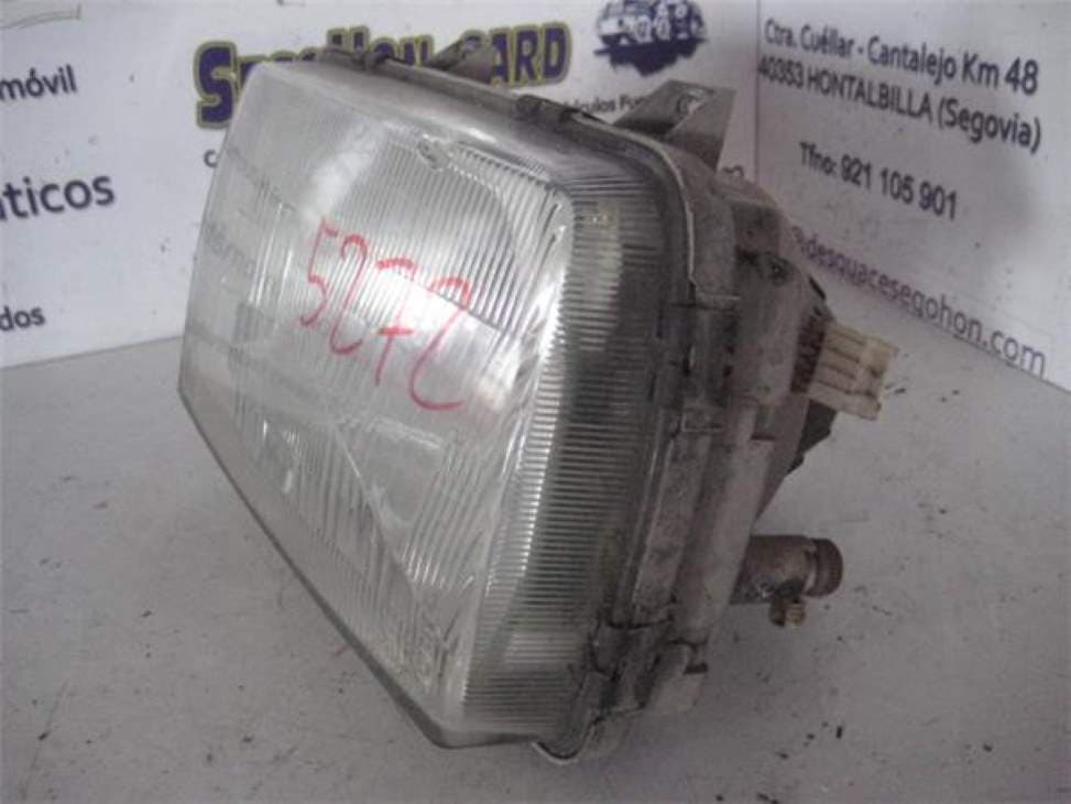 Faro izquierdo SEAT MALAGA 3