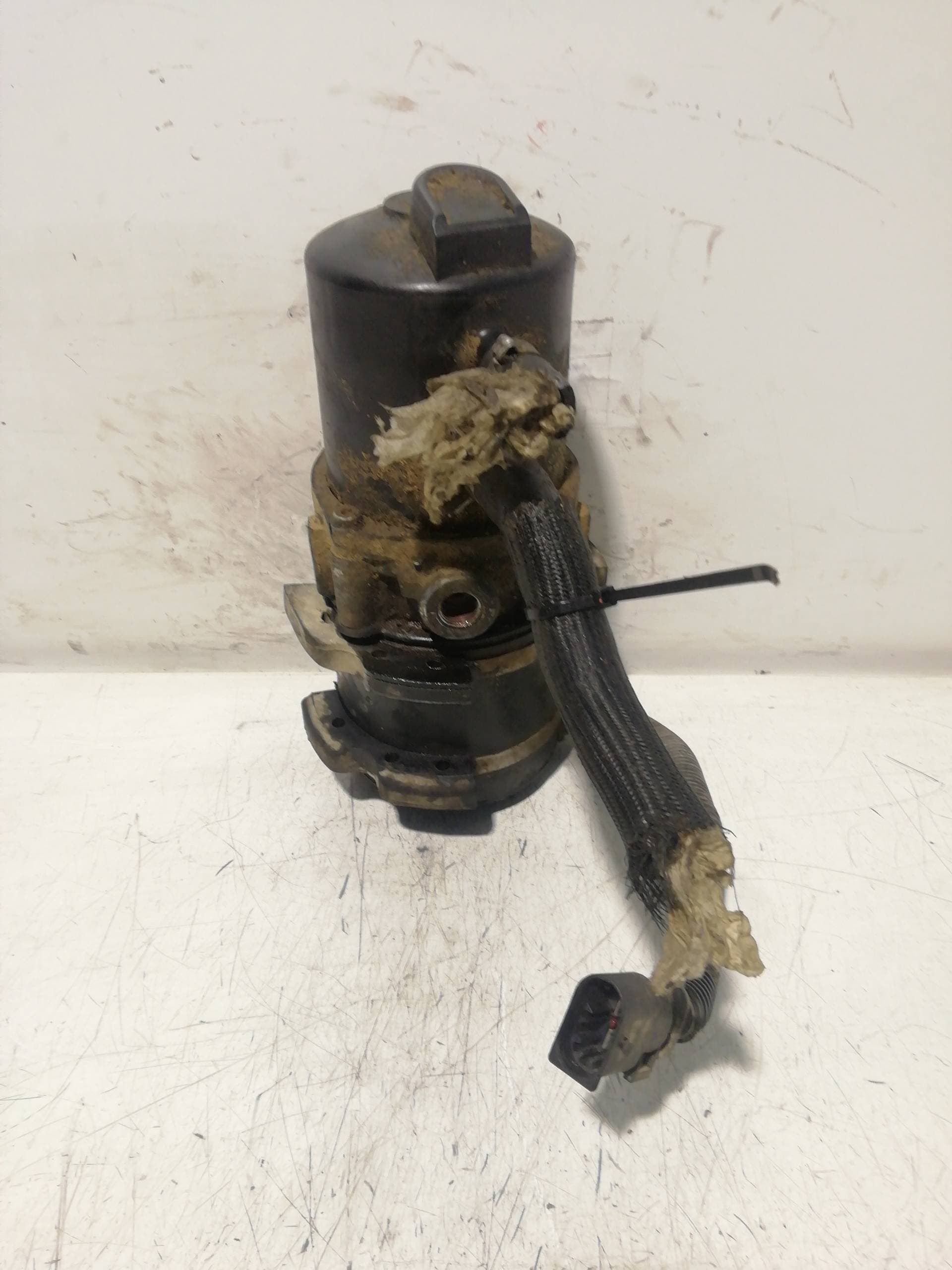 Bomba direccion CITROEN SAXO