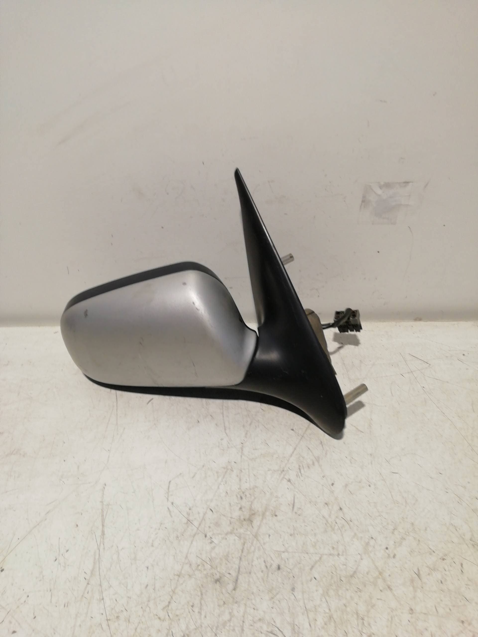 Retrovisor derecho CITROEN XSARA BERLINA 3
