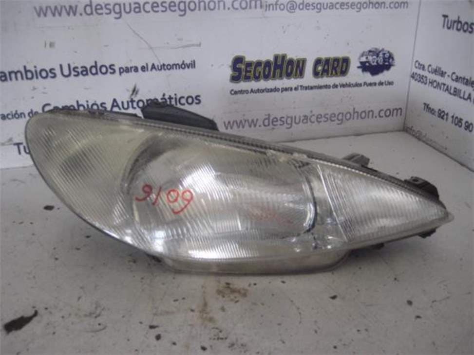 Faro derecho PEUGEOT 206 BERLINA