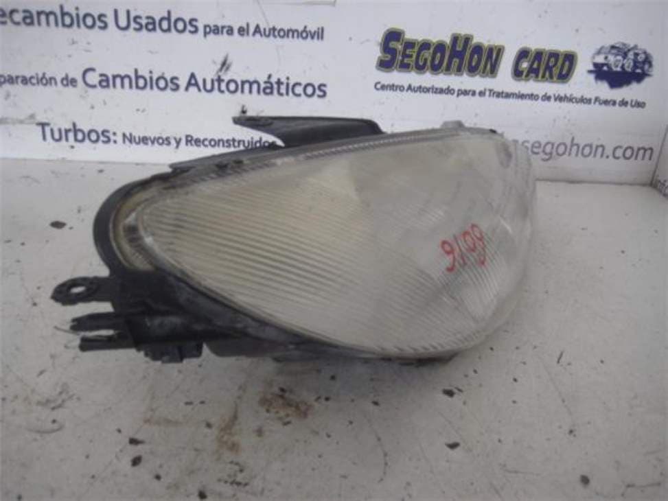 Faro derecho PEUGEOT 206 BERLINA 2