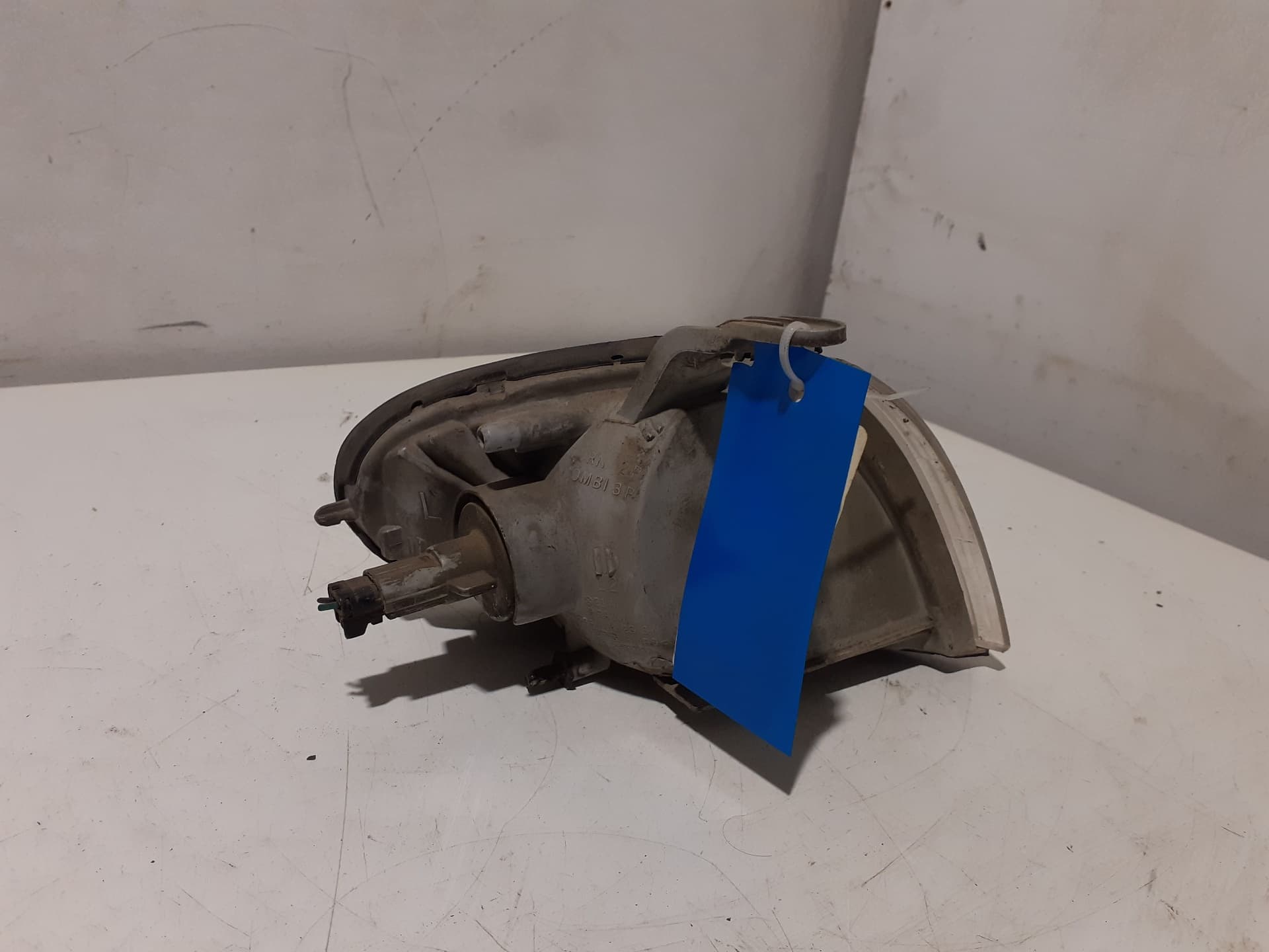 Recambio HYUNDAI ACCENT (LC) ref. 92301223 2