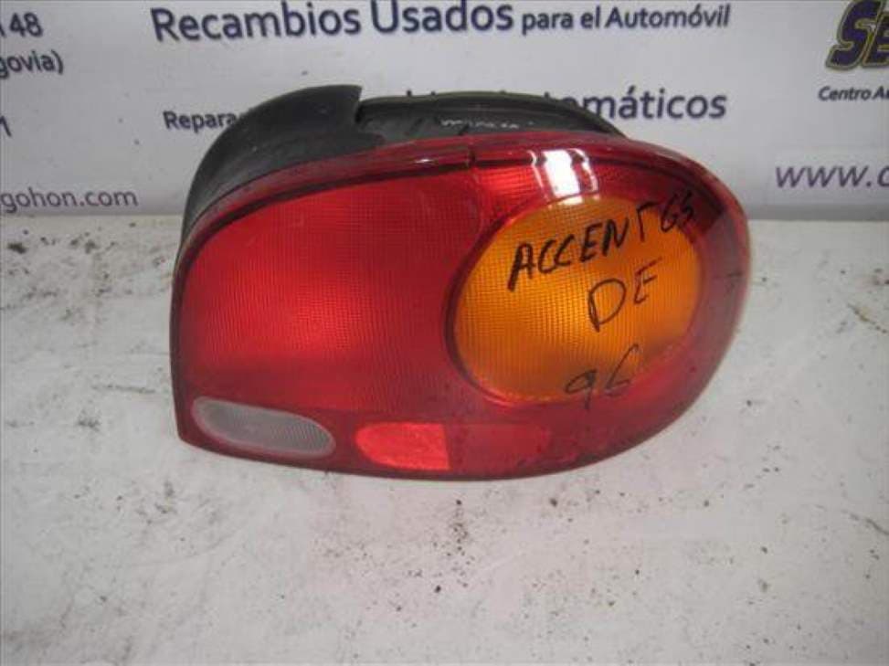 Piloto trasero derecho HYUNDAI ACCENT (LC)
