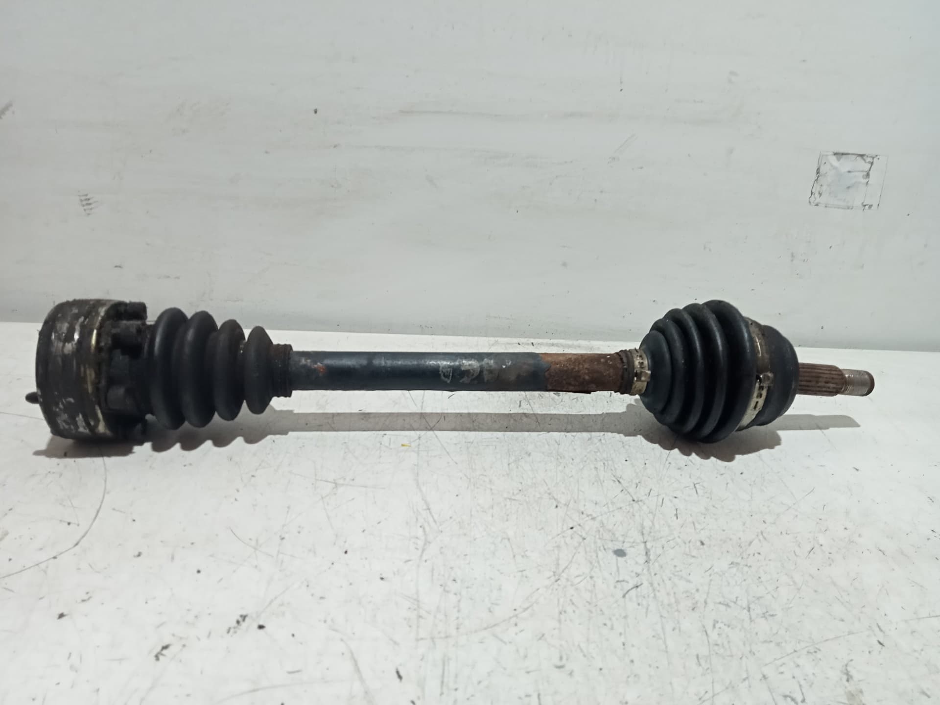 Transmision delantera izquierda SEAT IBIZA (6K)