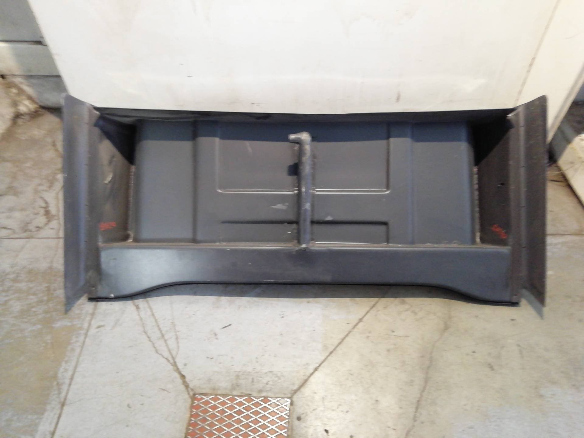Porton trasero MITSUBISHI L 200 (K34T) 2