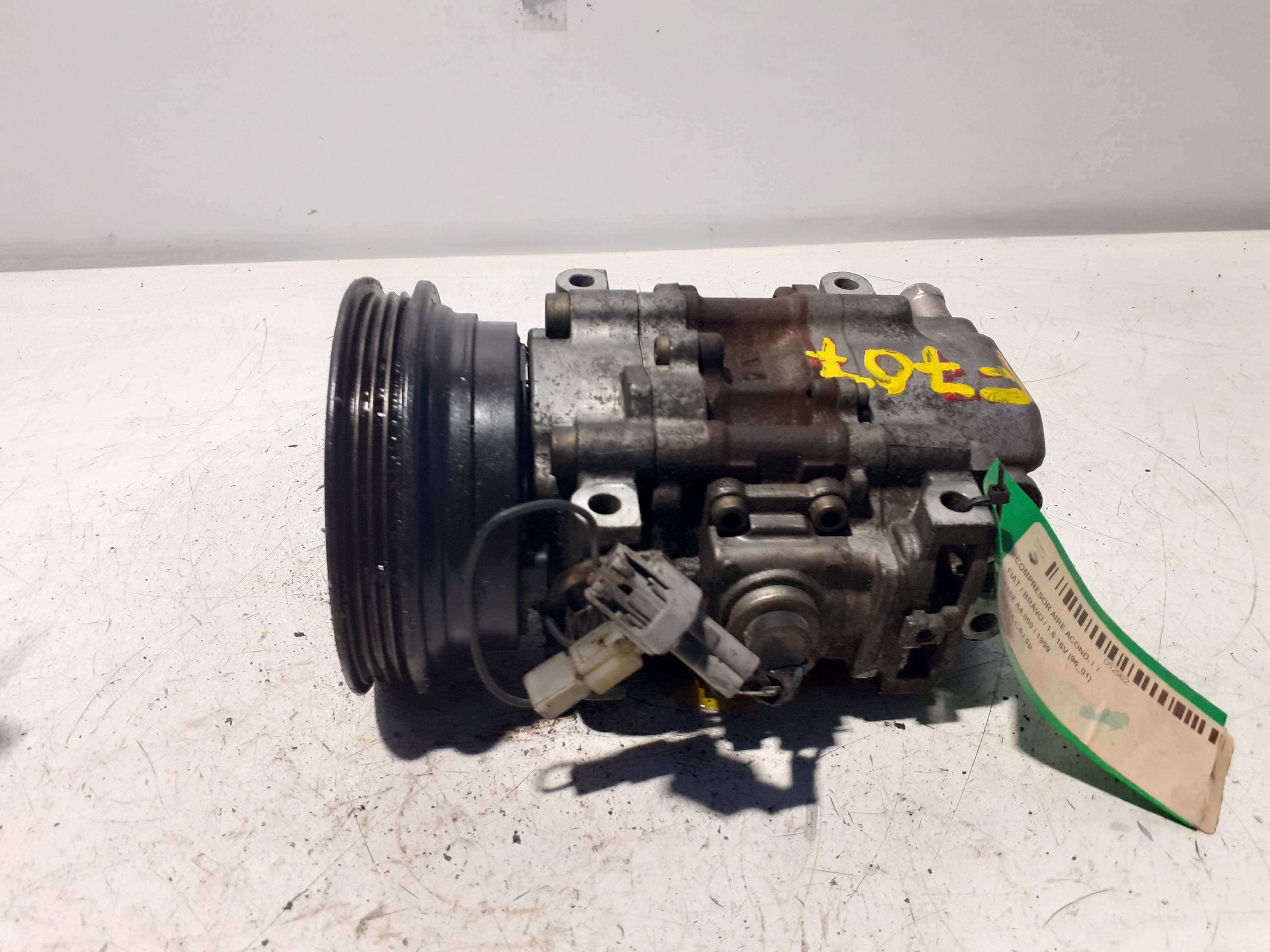 Recambio FIAT BRAVO (182) ref. 4425002071 4