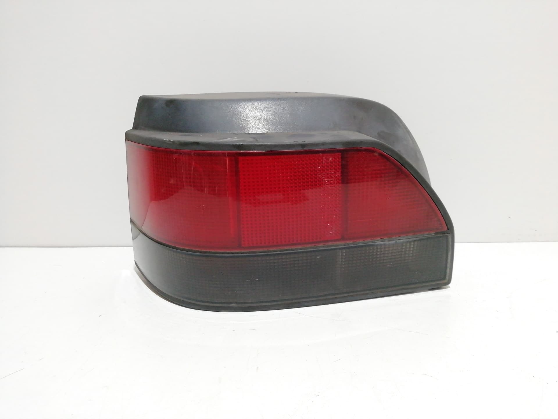 Piloto trasero izquierdo RENAULT CLIO I FASE I+II (B/C57)