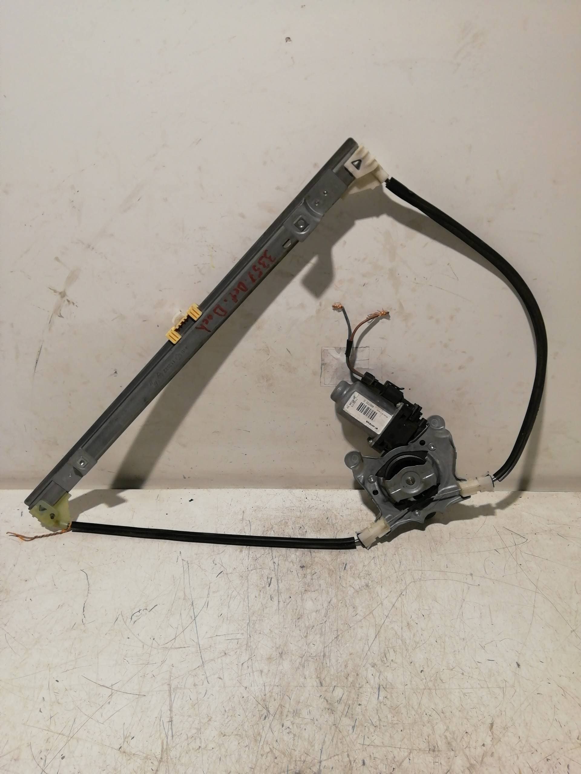 Motor elevalunas delantero derecho RENAULT CLIO I FASE I+II (B/C57)