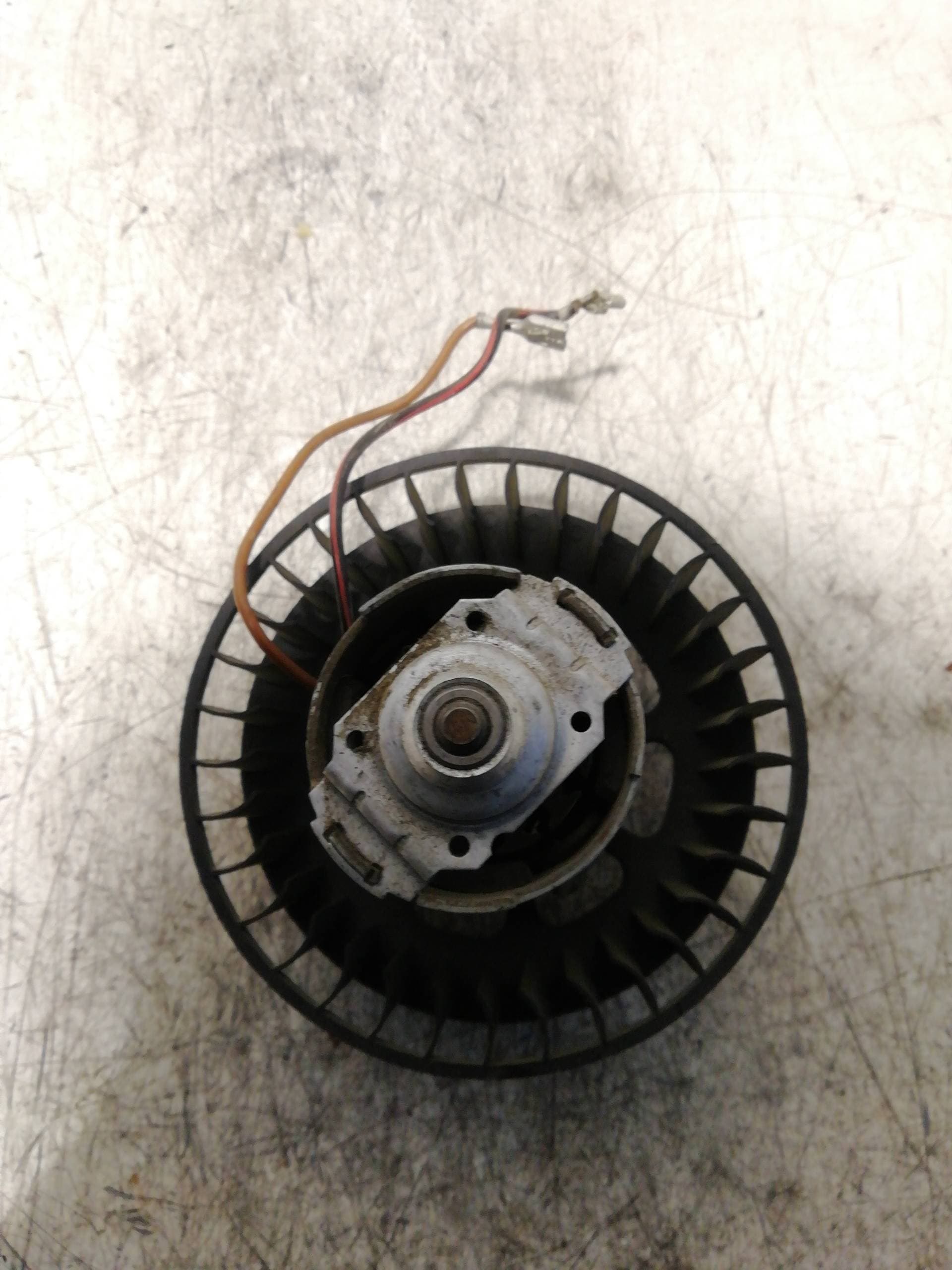 Motor calefaccion OPEL TIGRA 3
