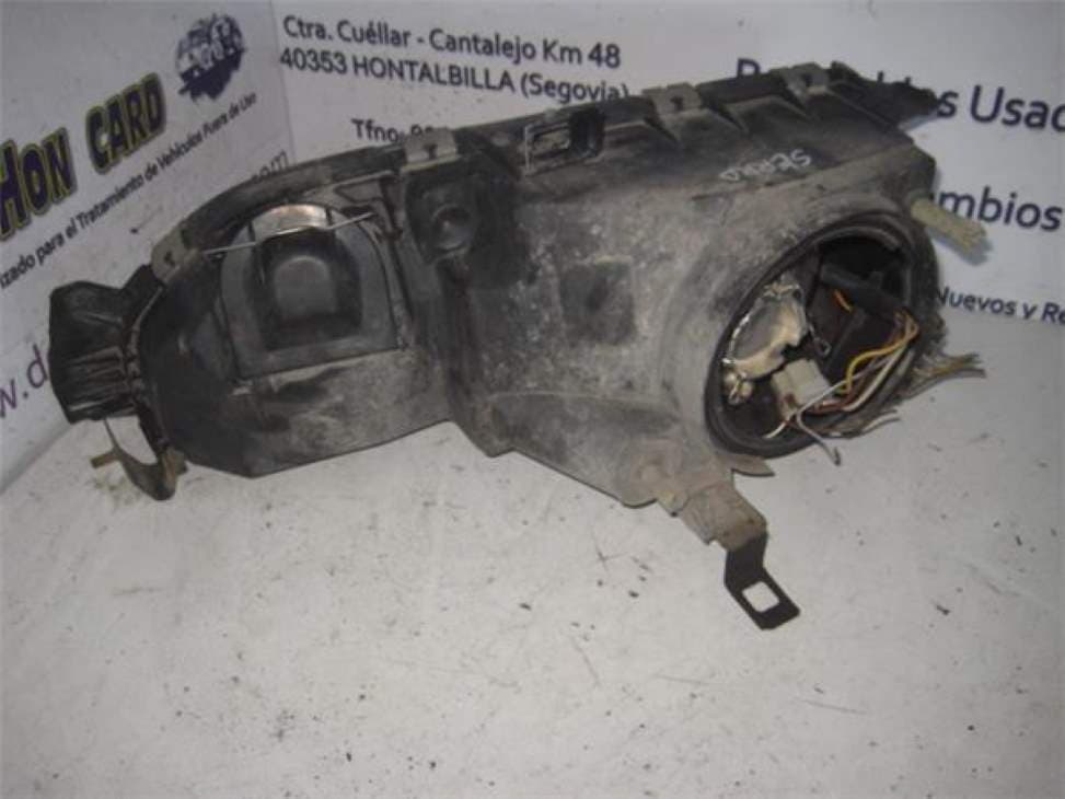 Faro izquierdo FORD SIERRA TURNIER 3
