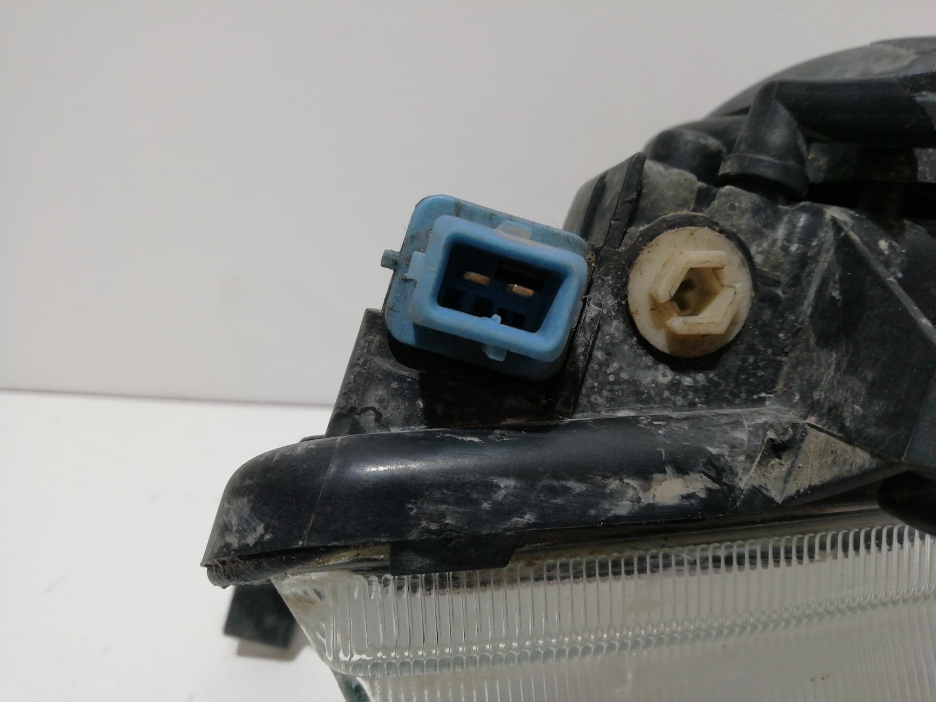 Faro antiniebla derecho PEUGEOT 306 BERLINA 3/4/5 PUERTAS (S2) 4