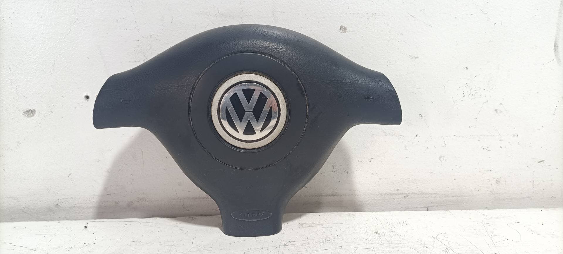 Airbag delantero izquierdo VOLKSWAGEN PASSAT BERLINA (312)