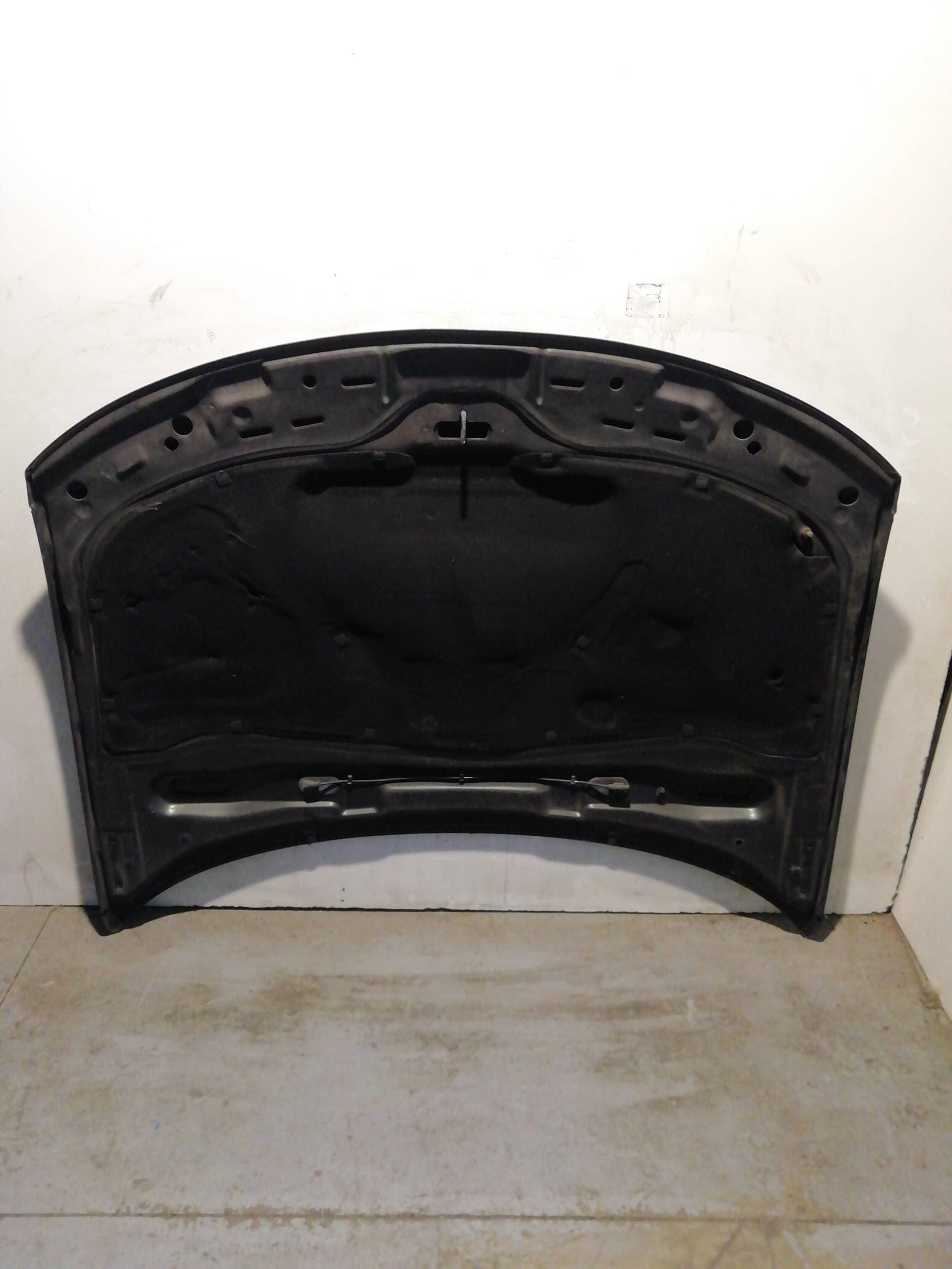 Capot VOLKSWAGEN PASSAT BERLINA (312) 2