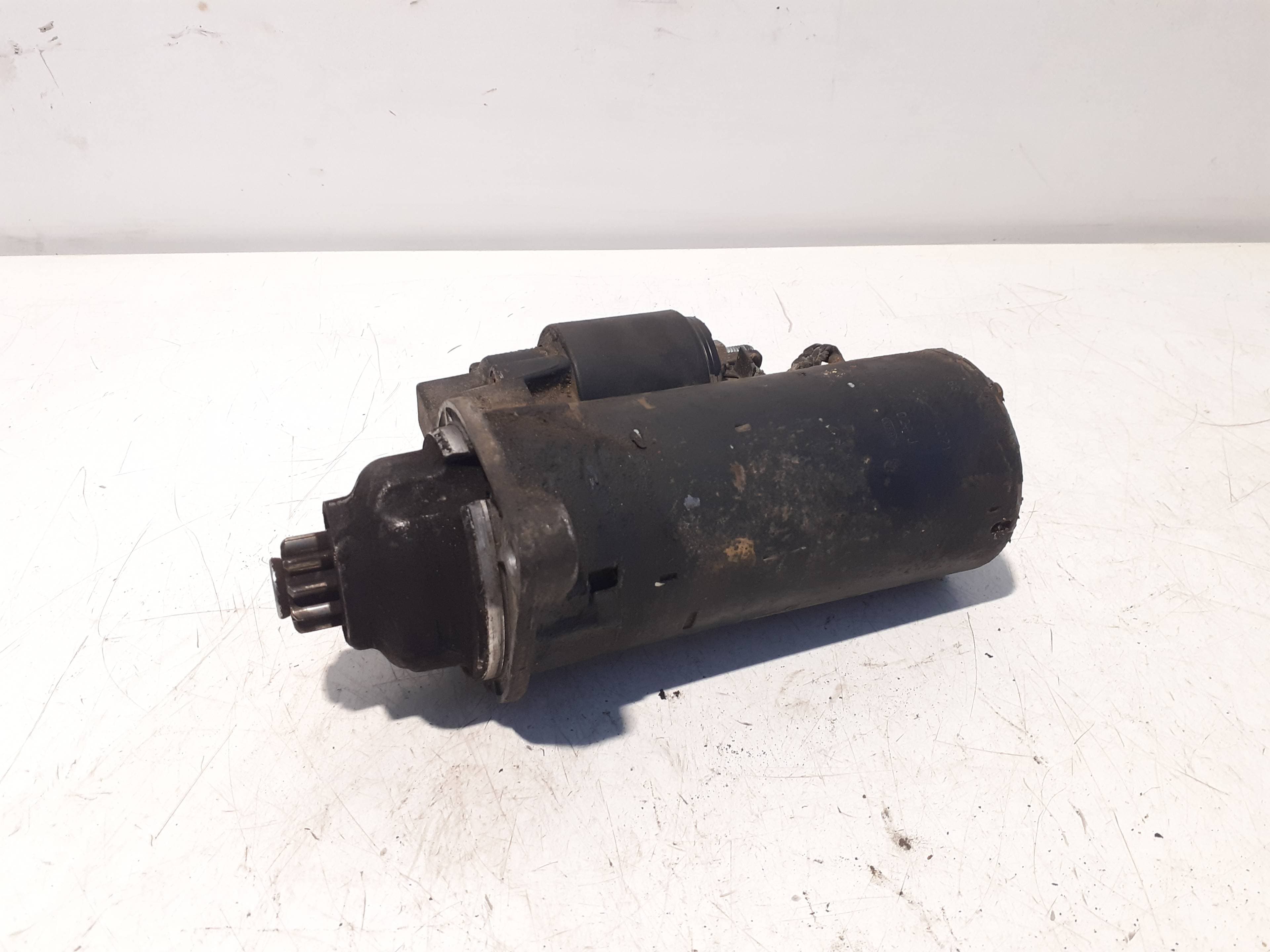 Motor arranque VOLKSWAGEN PASSAT BERLINA (312) 3