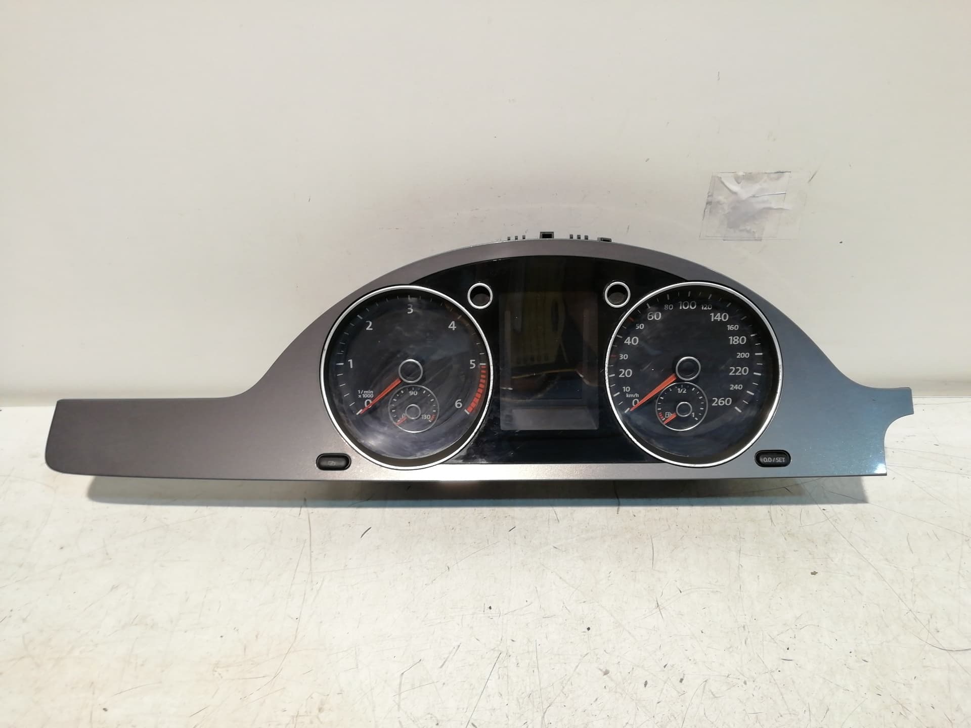 Cuadro instrumentos VOLKSWAGEN PASSAT BERLINA (312)