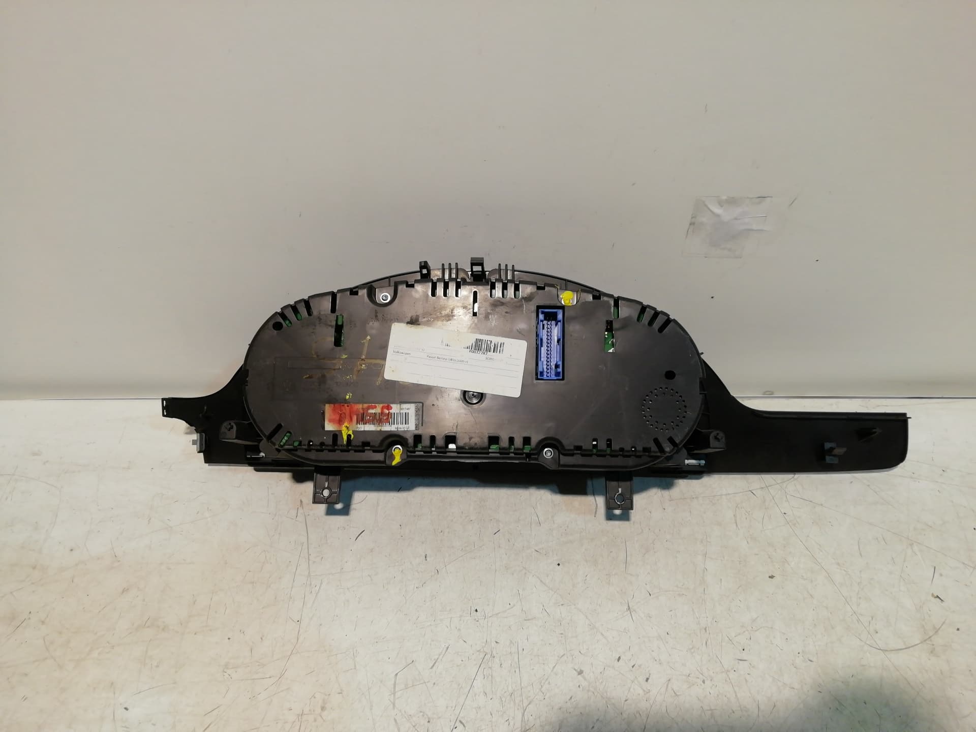 Cuadro instrumentos VOLKSWAGEN PASSAT BERLINA (312) 2