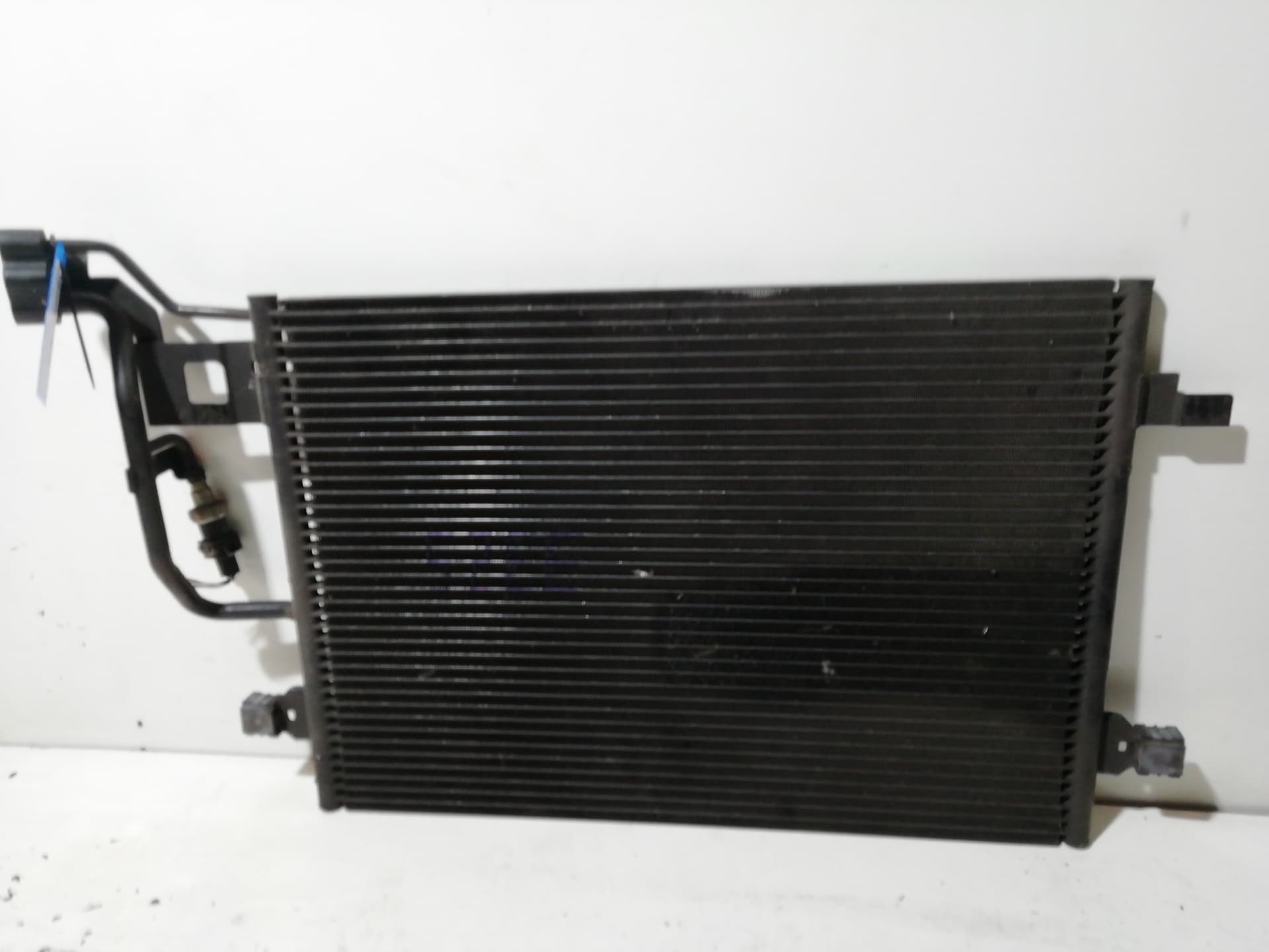 Recambio VOLKSWAGEN PASSAT BERLINA (312) ref. 3B0260401