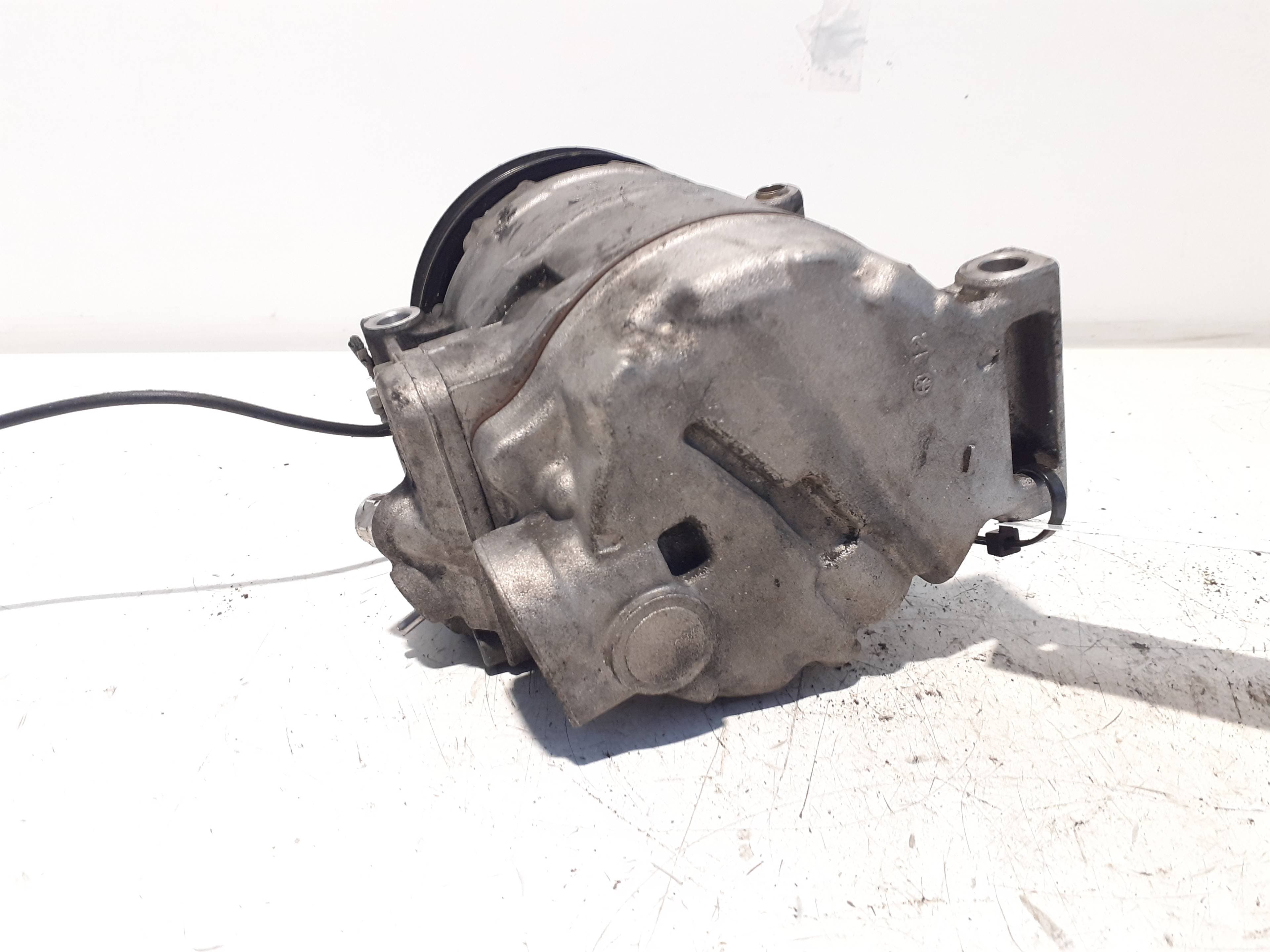 Recambio VOLKSWAGEN PASSAT BERLINA (312) ref. 4472208142 3