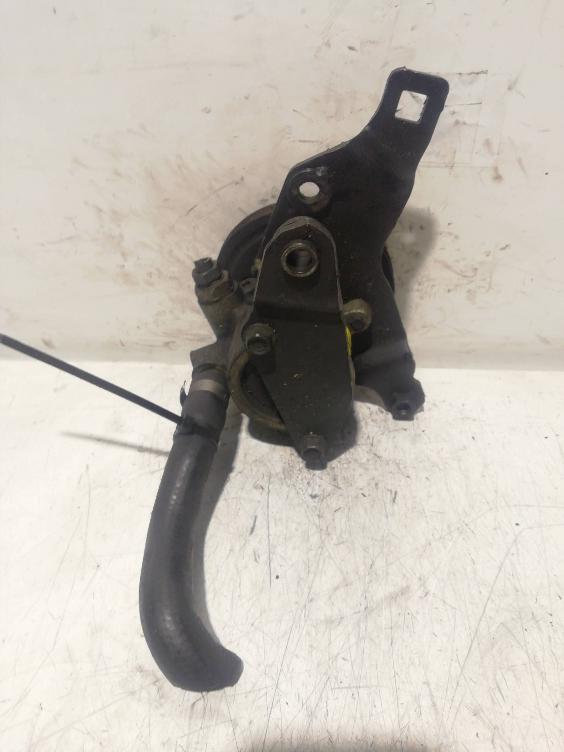 Bomba direccion OPEL COMBO (CORSA B) 4