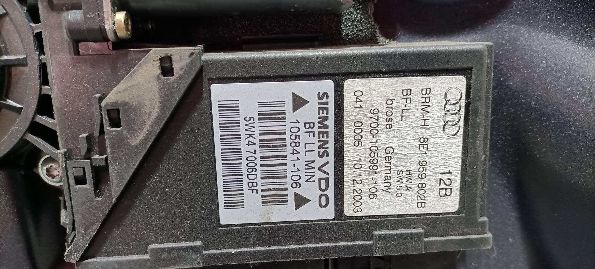 Elevalunas delantero derecho AUDI A4 BERLINA (B5) 2
