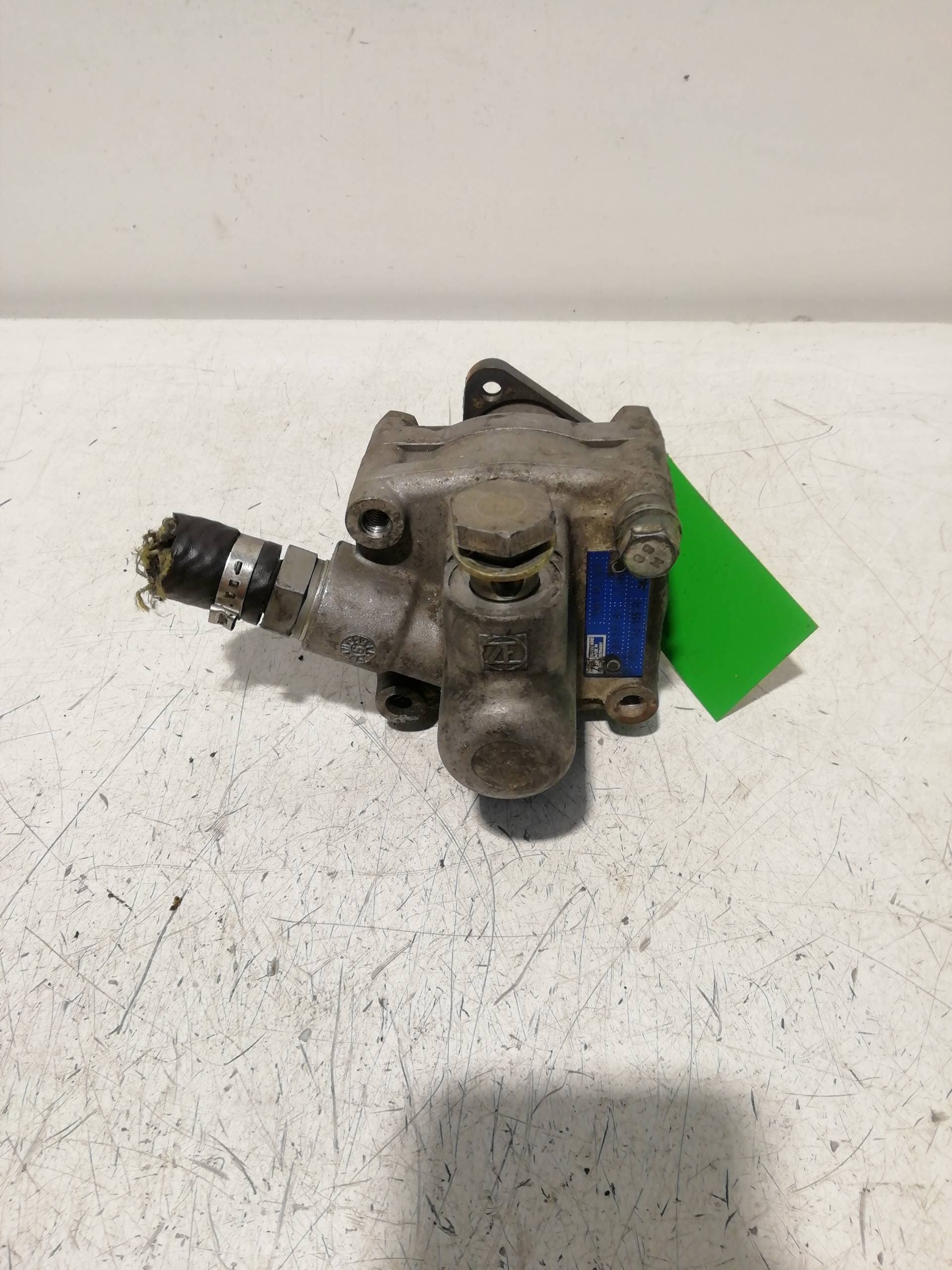 Bomba direccion AUDI A4 BERLINA (B5) 4