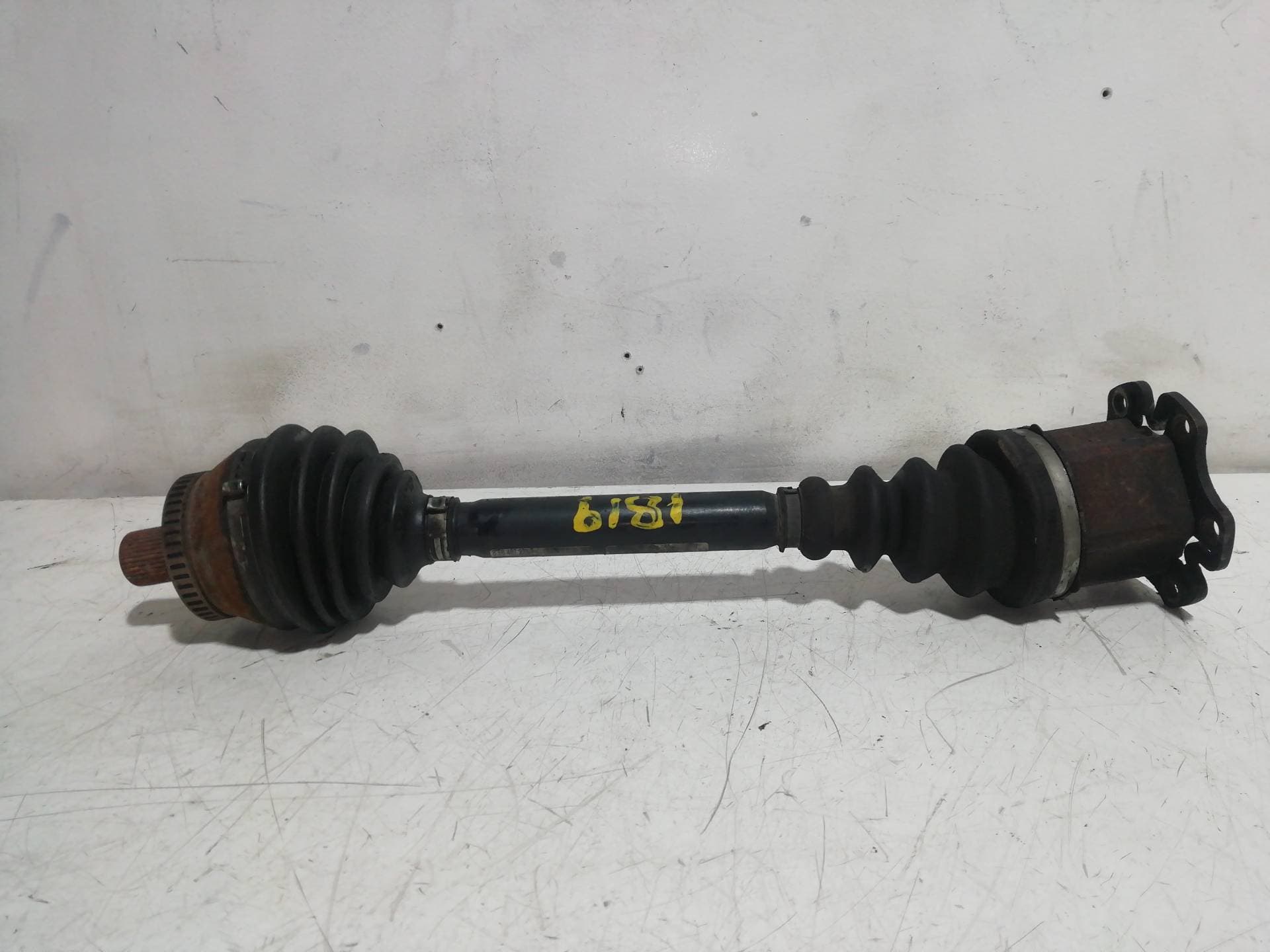 Transmision delantera derecha AUDI A4 BERLINA (B5)