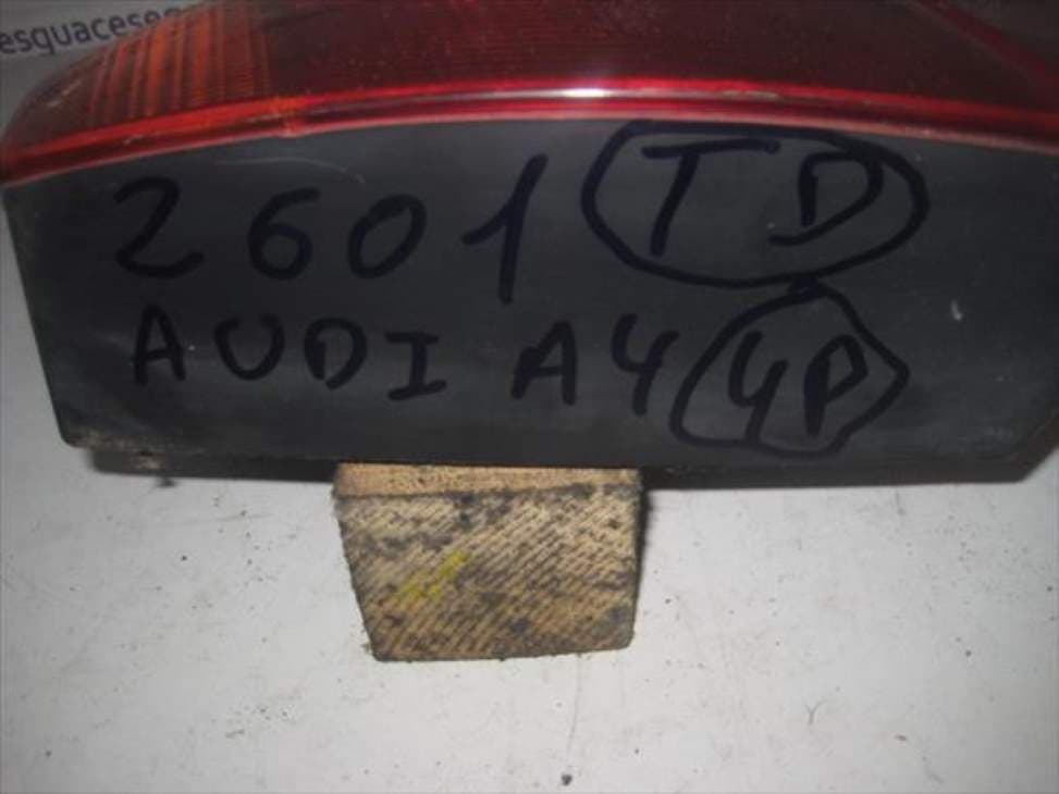 Piloto trasero derecho AUDI A4 BERLINA (B5) 2
