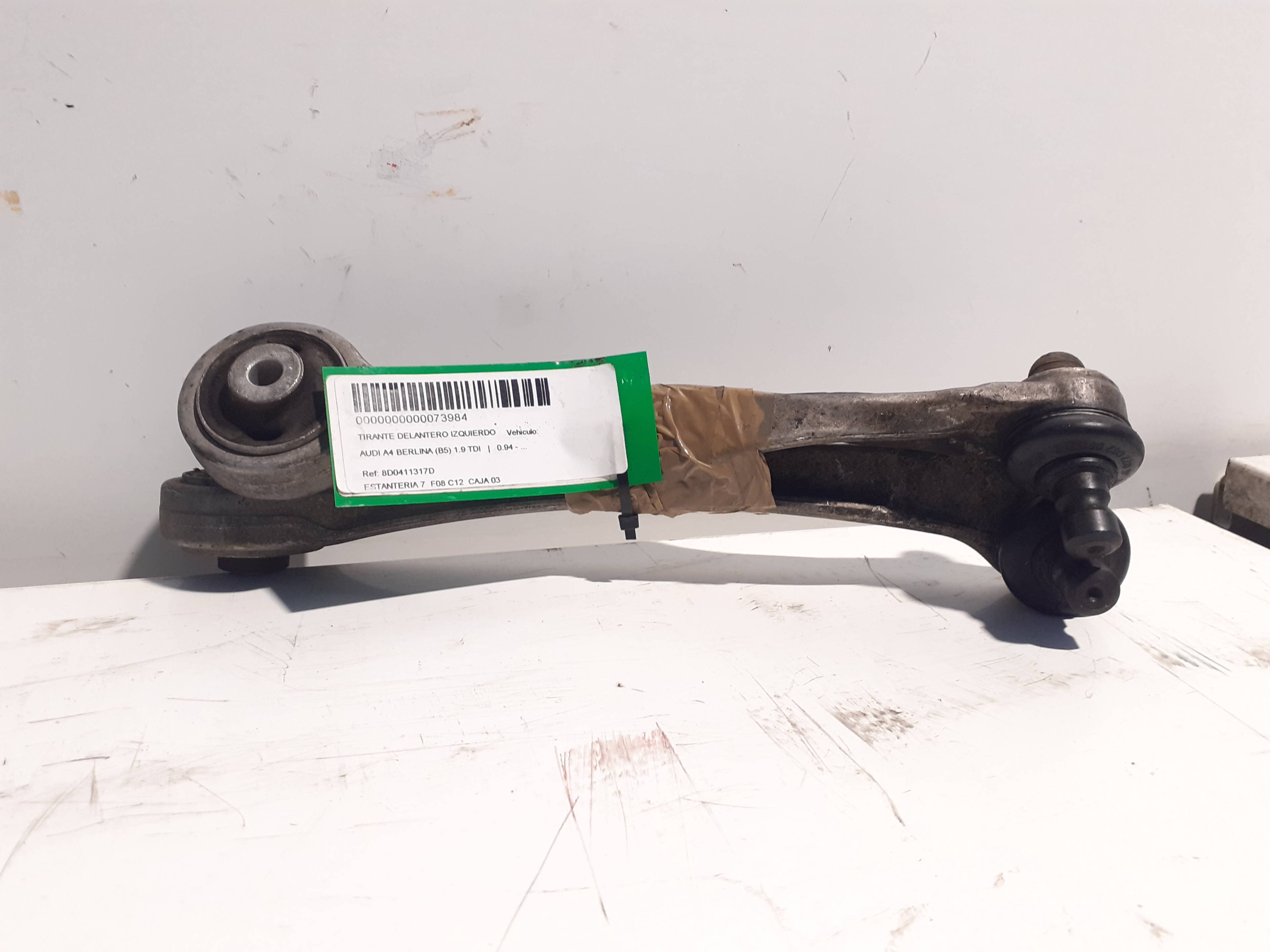 Tirante delantero izquierdo AUDI A4 BERLINA (B5) 3