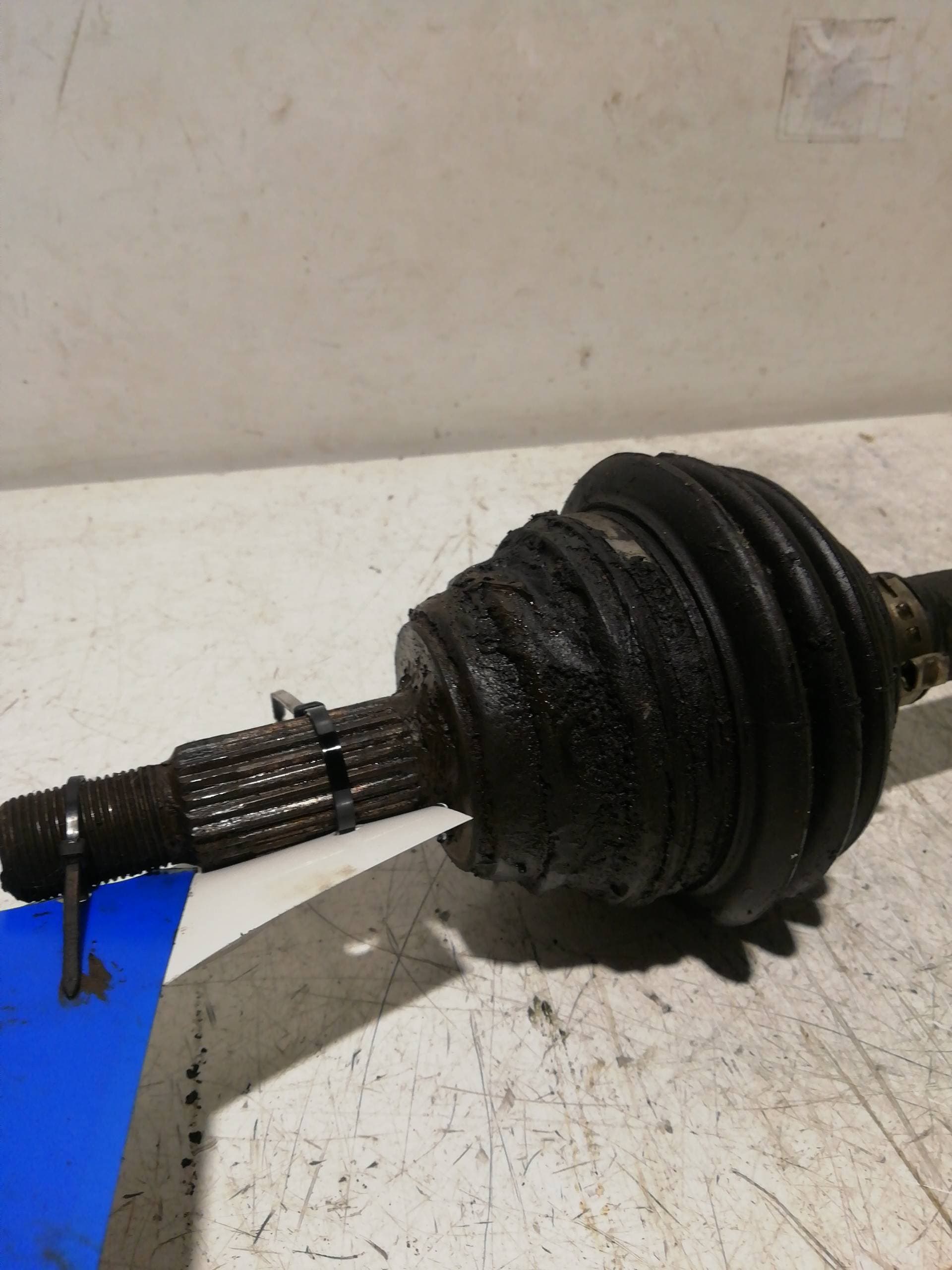 Transmision delantera izquierda OPEL KADETT D 3