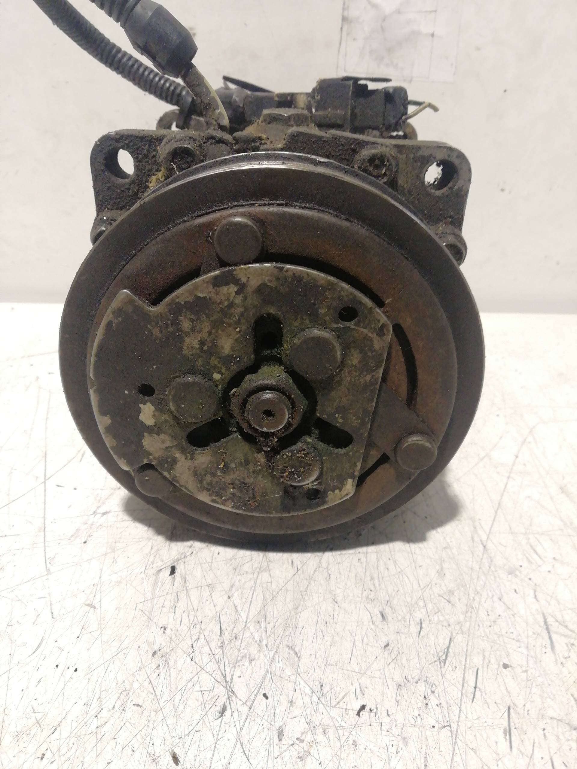 Recambio PEUGEOT 605 ref. SD7H157870 2