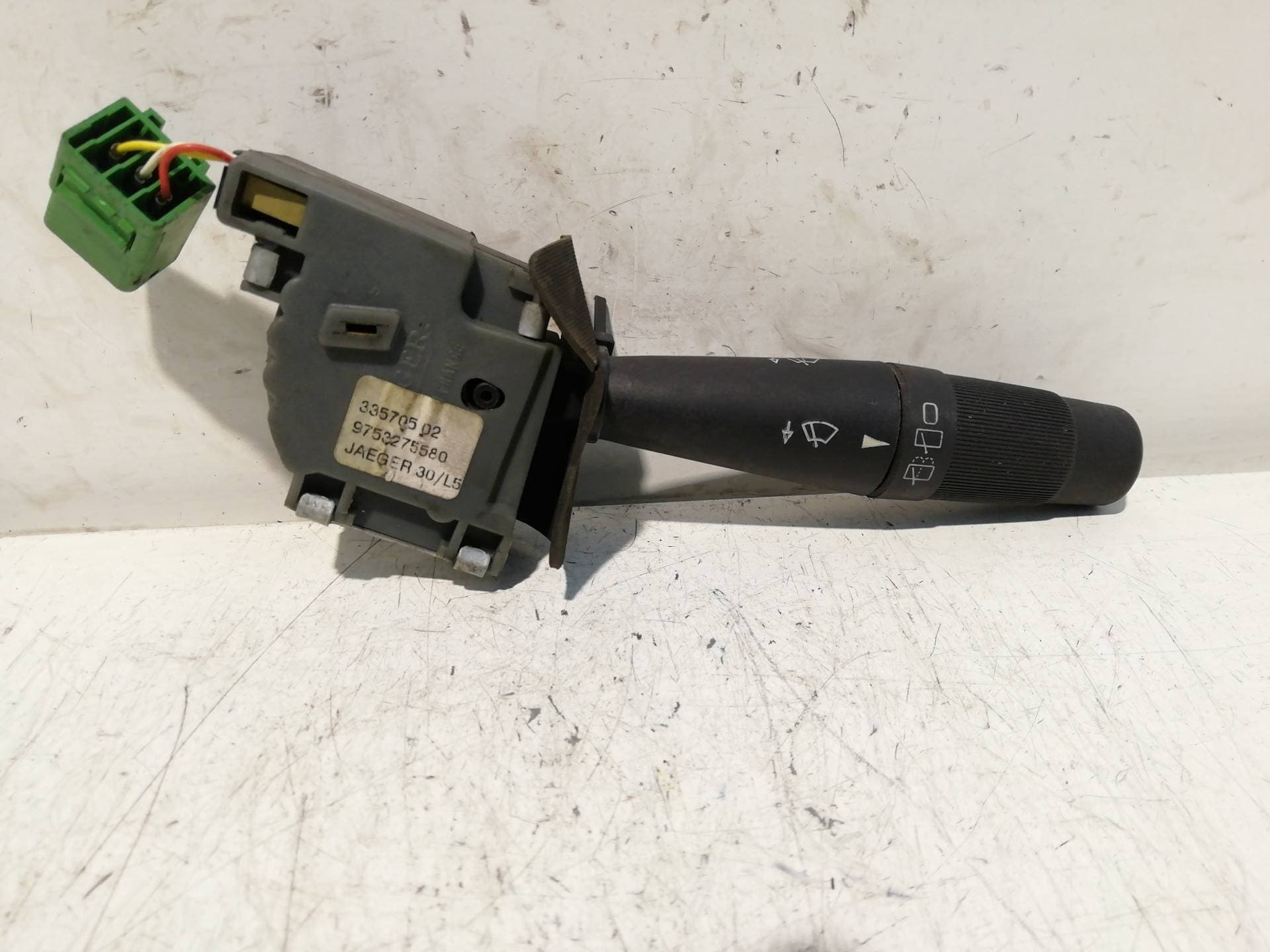 Mando limpia PEUGEOT 205 BERLINA