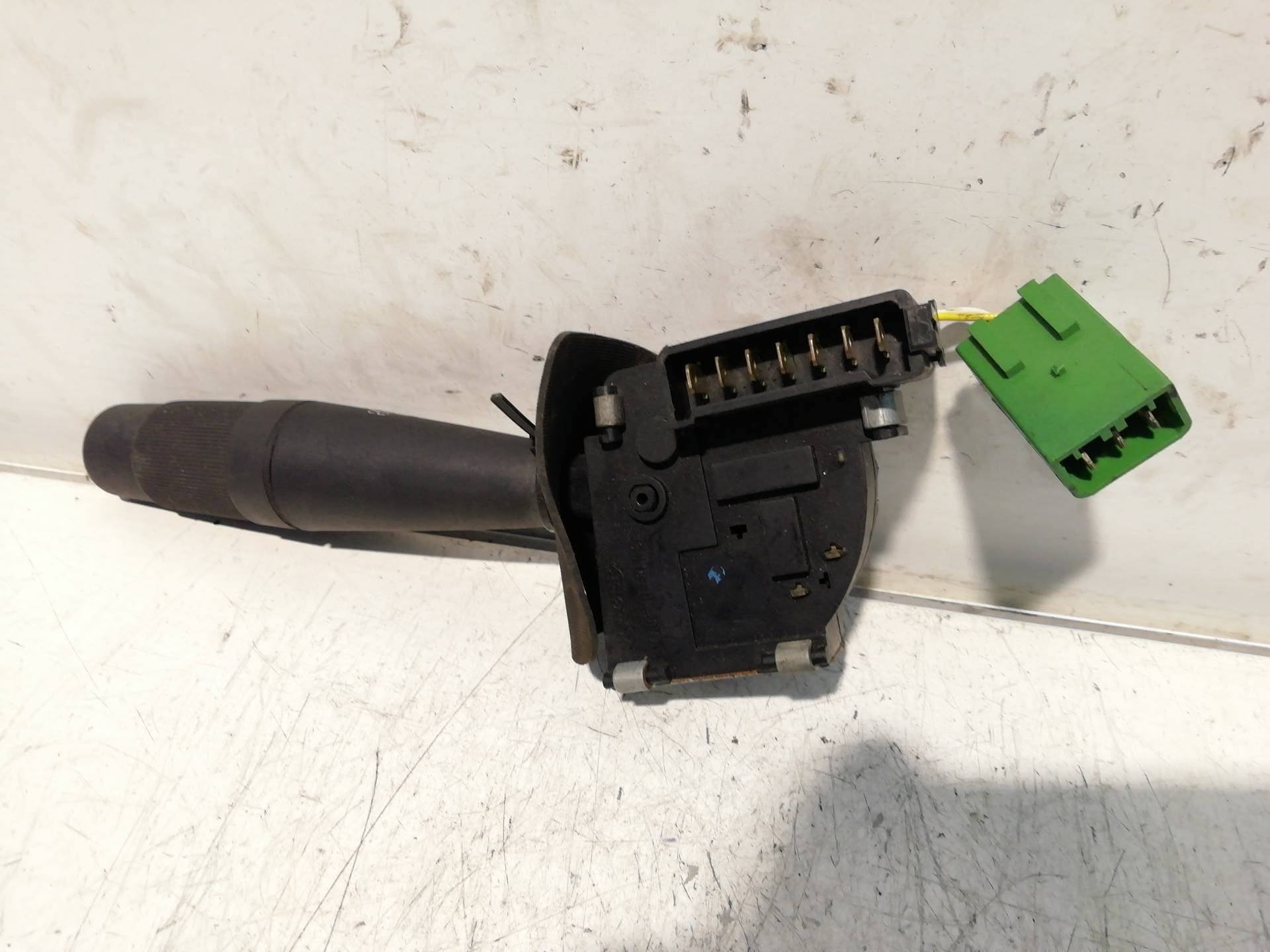 Mando limpia PEUGEOT 205 BERLINA 2
