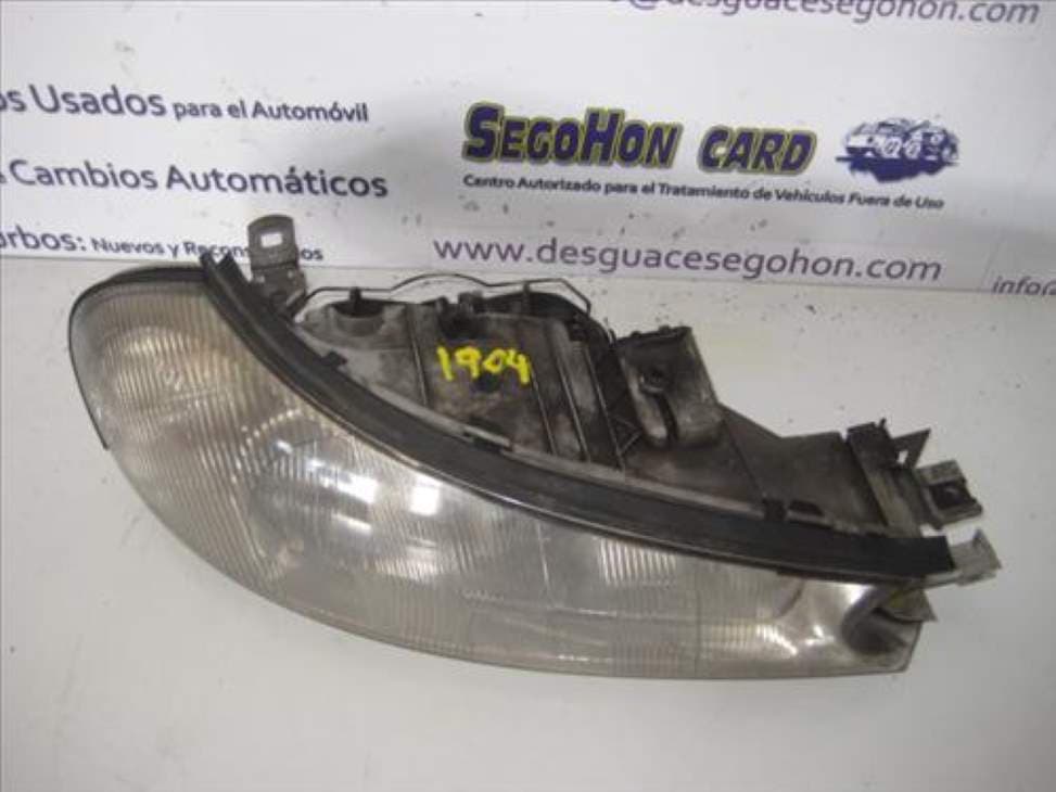 Faro derecho FORD MONDEO BERLINA (GD)