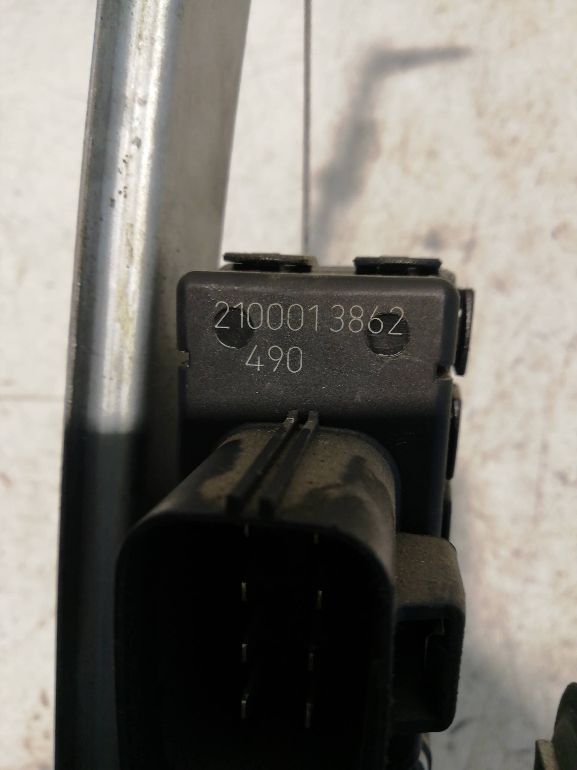Elevalunas trasero izquierdo FORD MONDEO BERLINA (GD) 4